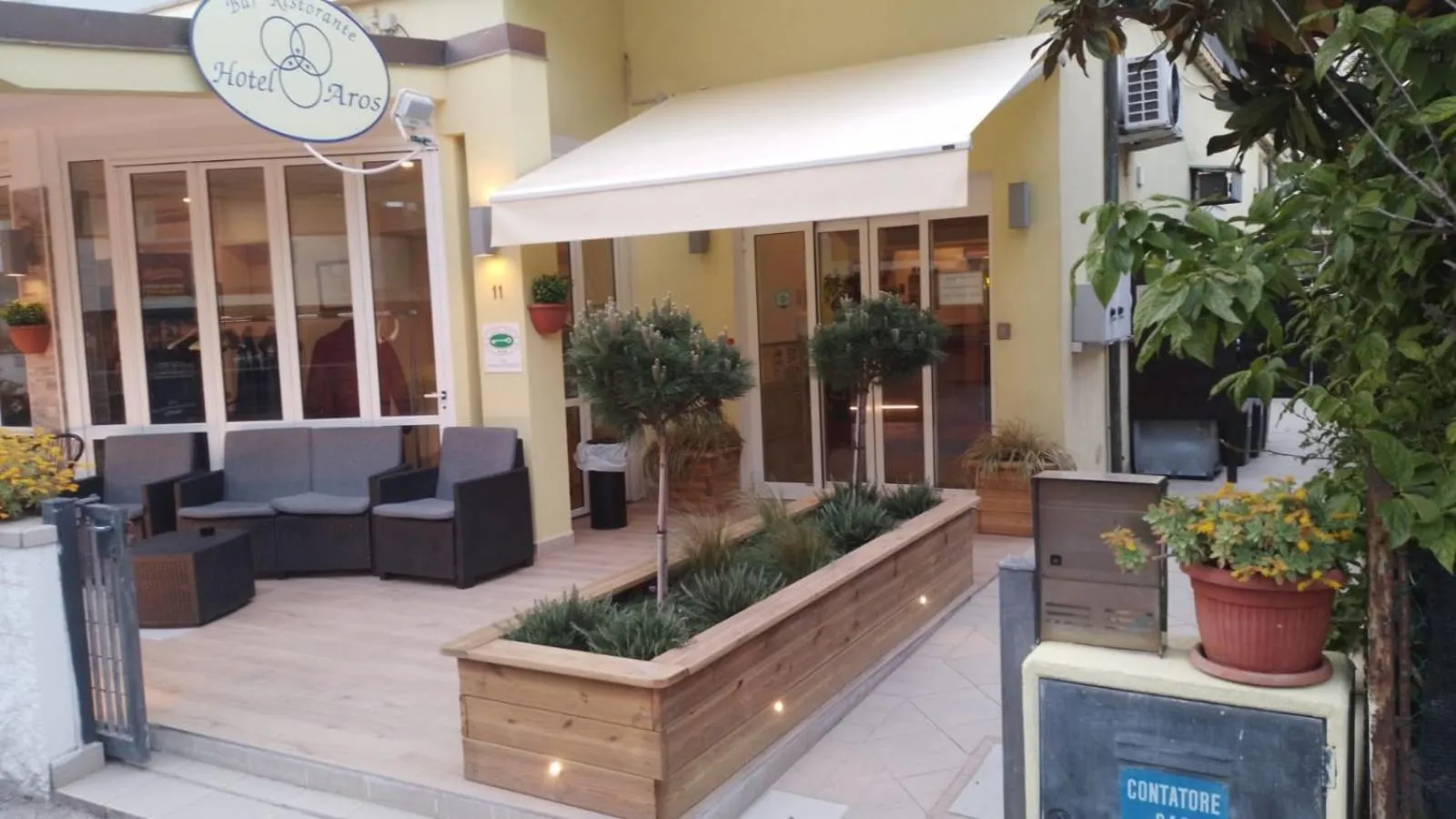 Property building in Hotel Aros