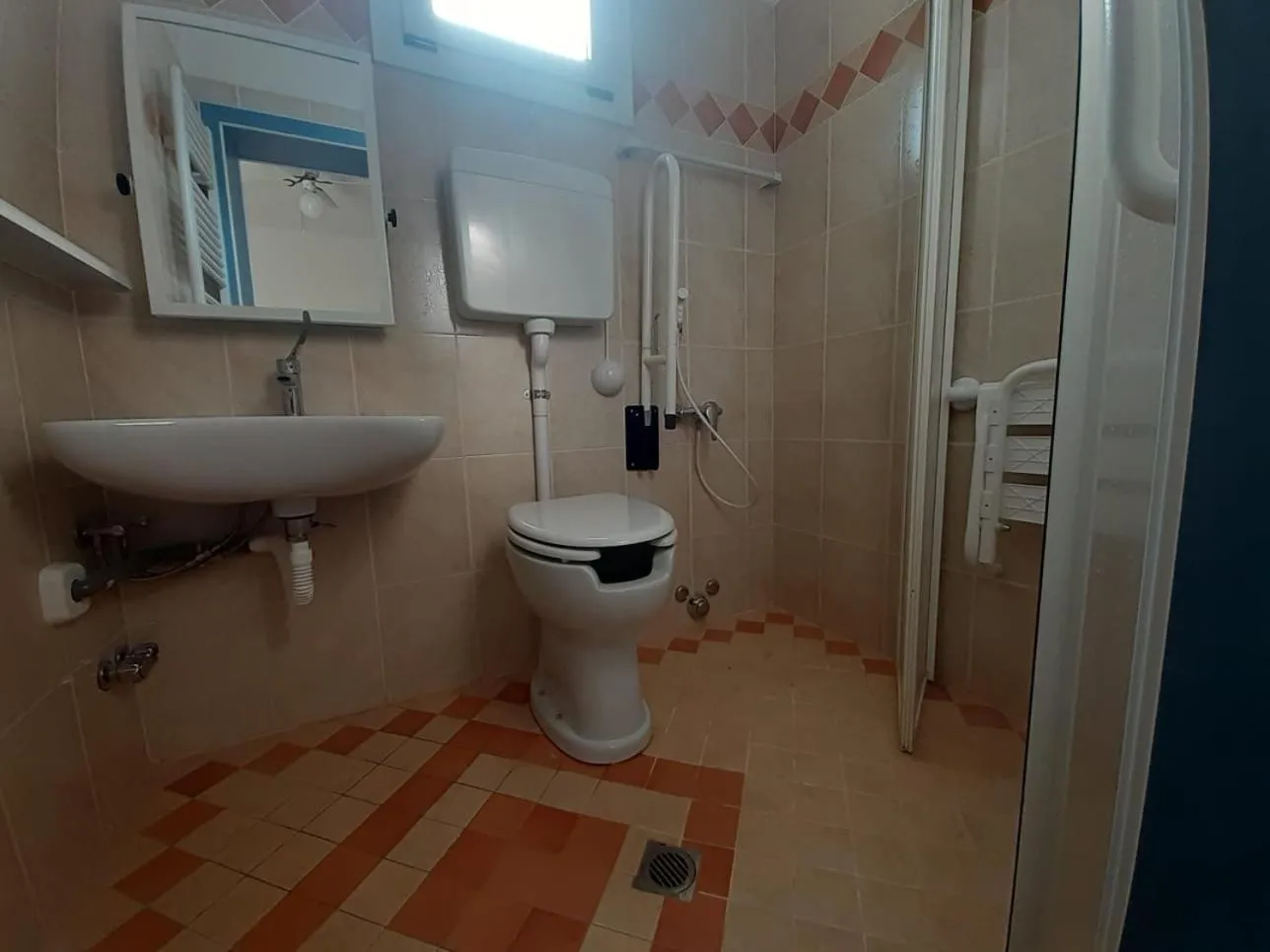 Bathroom in Hotel Aros