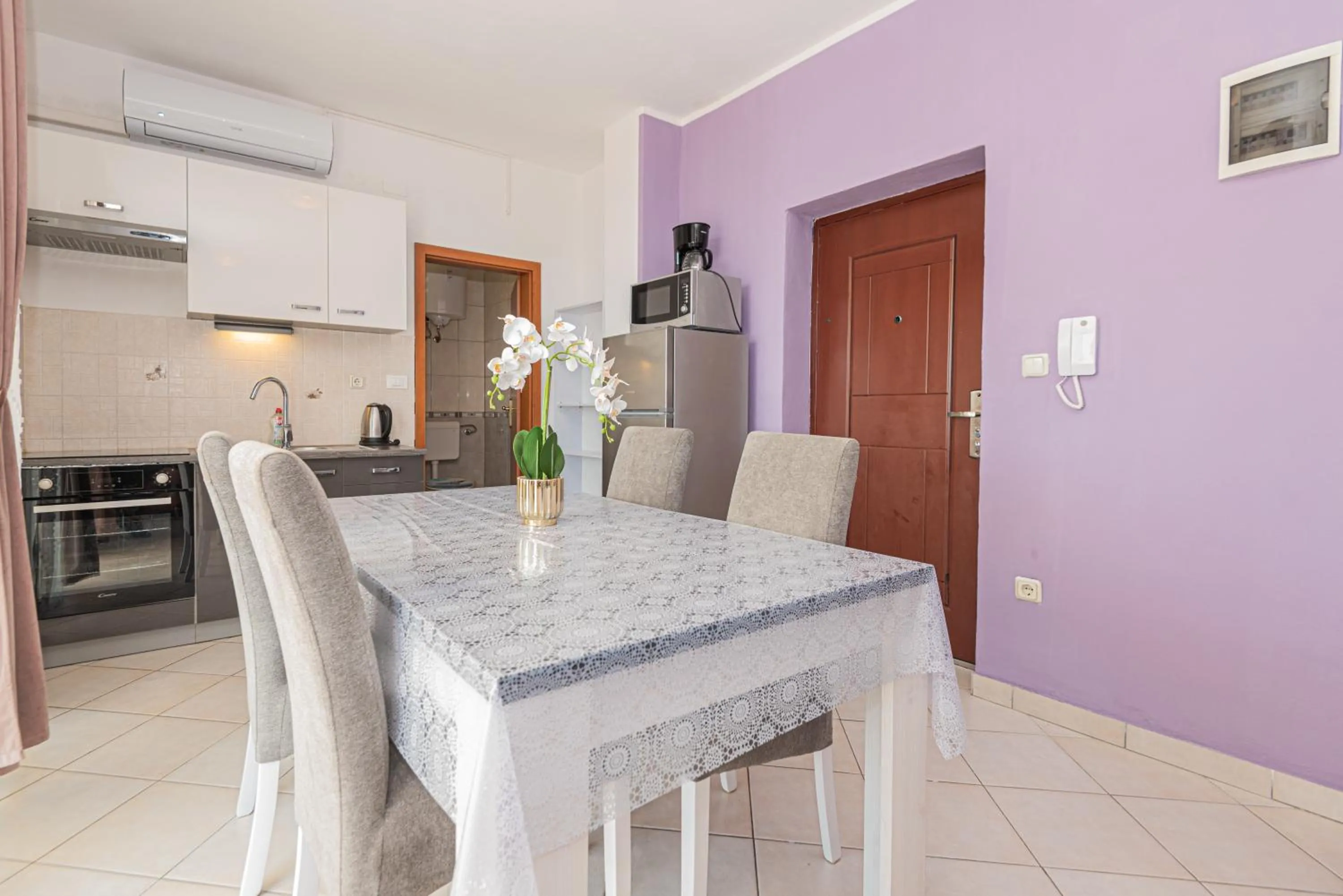 Apartments Burazer