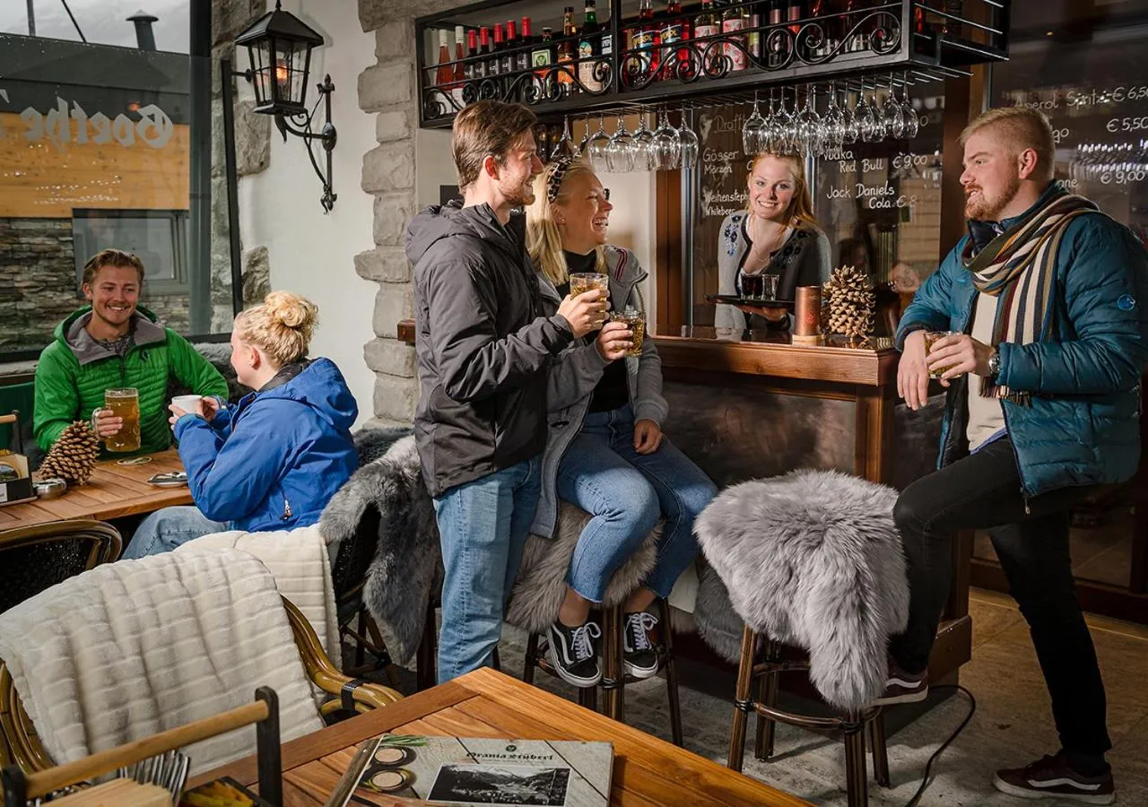 Restaurant/places to eat in Hotel Goethehof