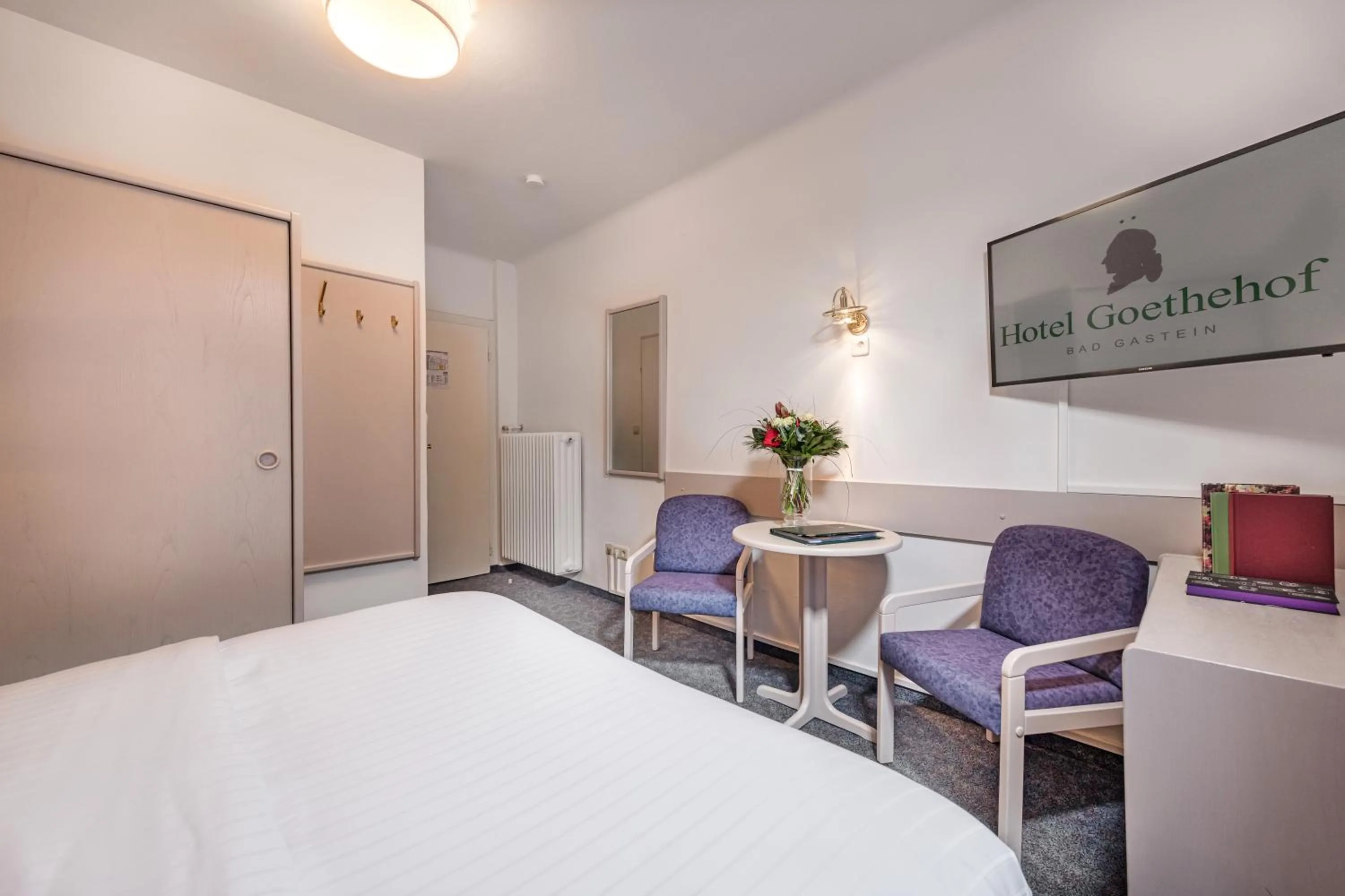 Photo of the whole room, Bed in Hotel Goethehof