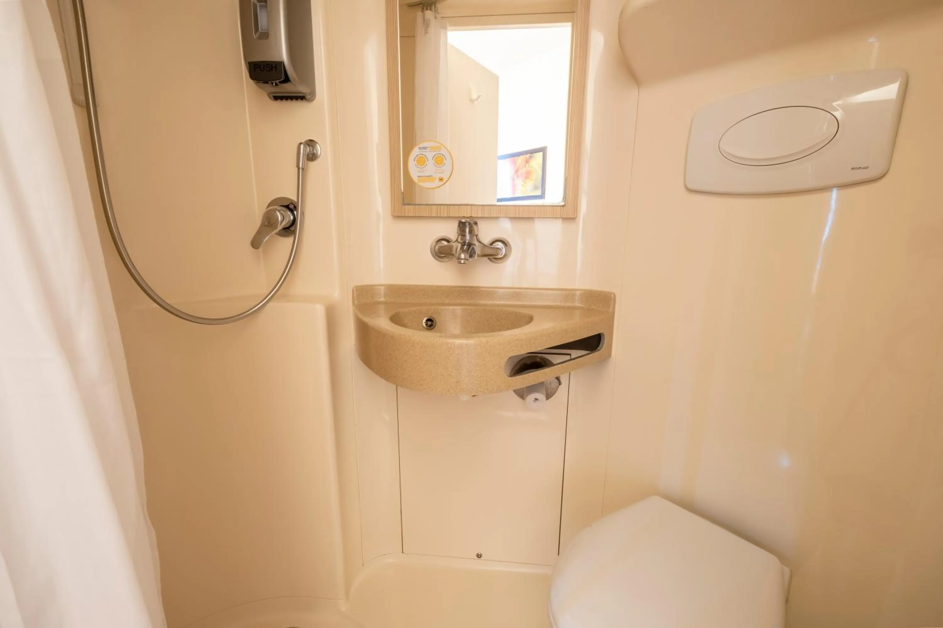 Bathroom in Premiere Classe Roissy Aéroport Charles De Gaulle