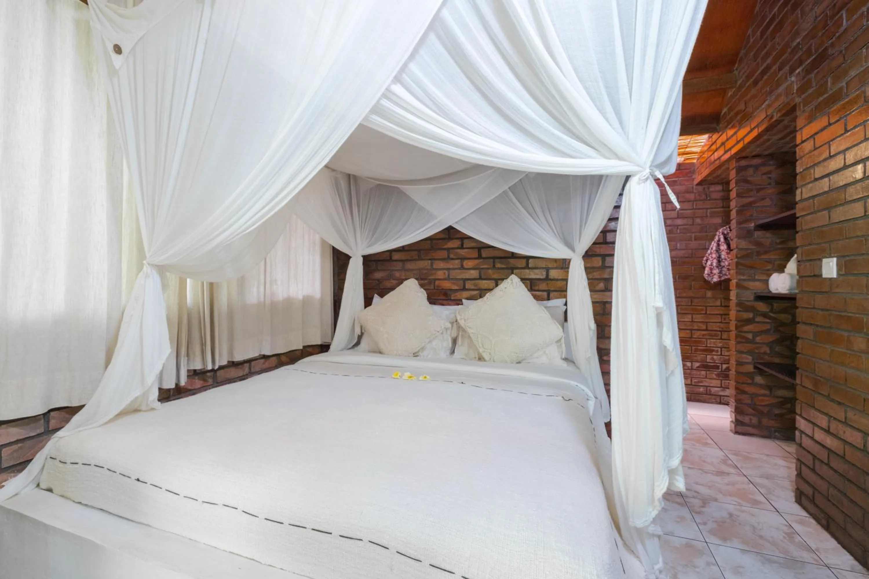 Bedroom, Bed in The Ocean Luxury Villas