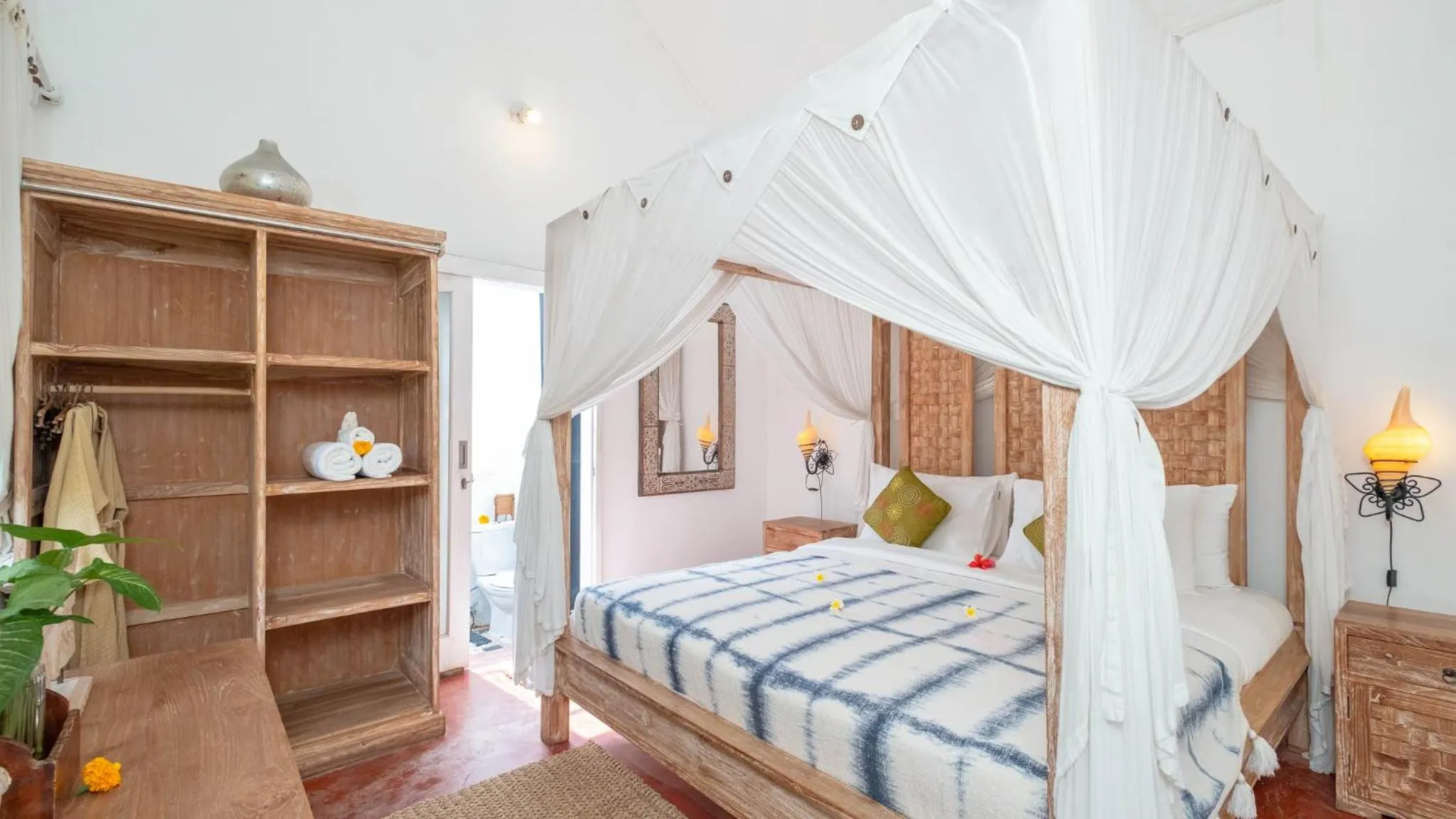 Bedroom, Bed in The Ocean Luxury Villas