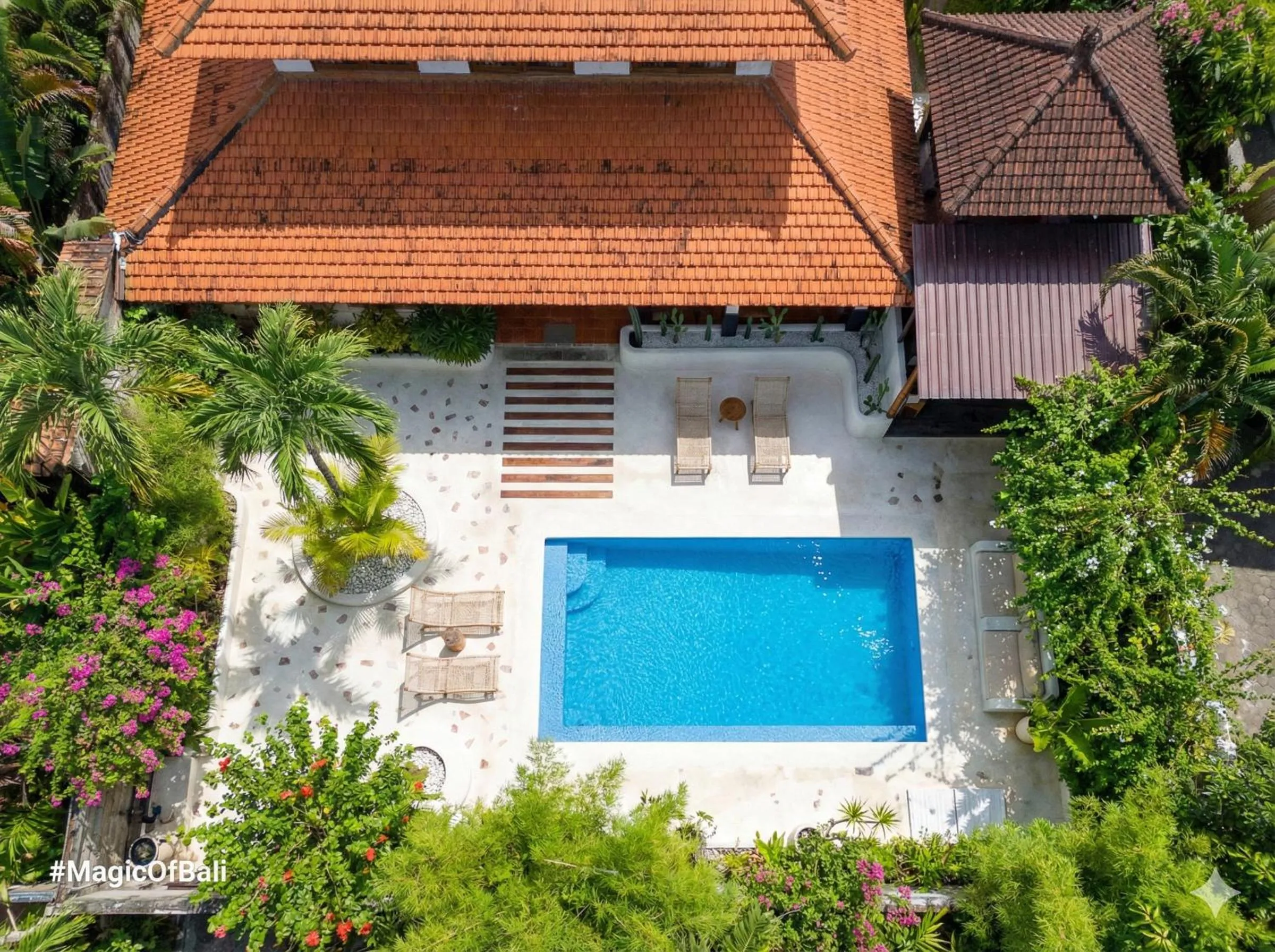Property building in Ocean Luxury Villas - Private Pool Seminayk