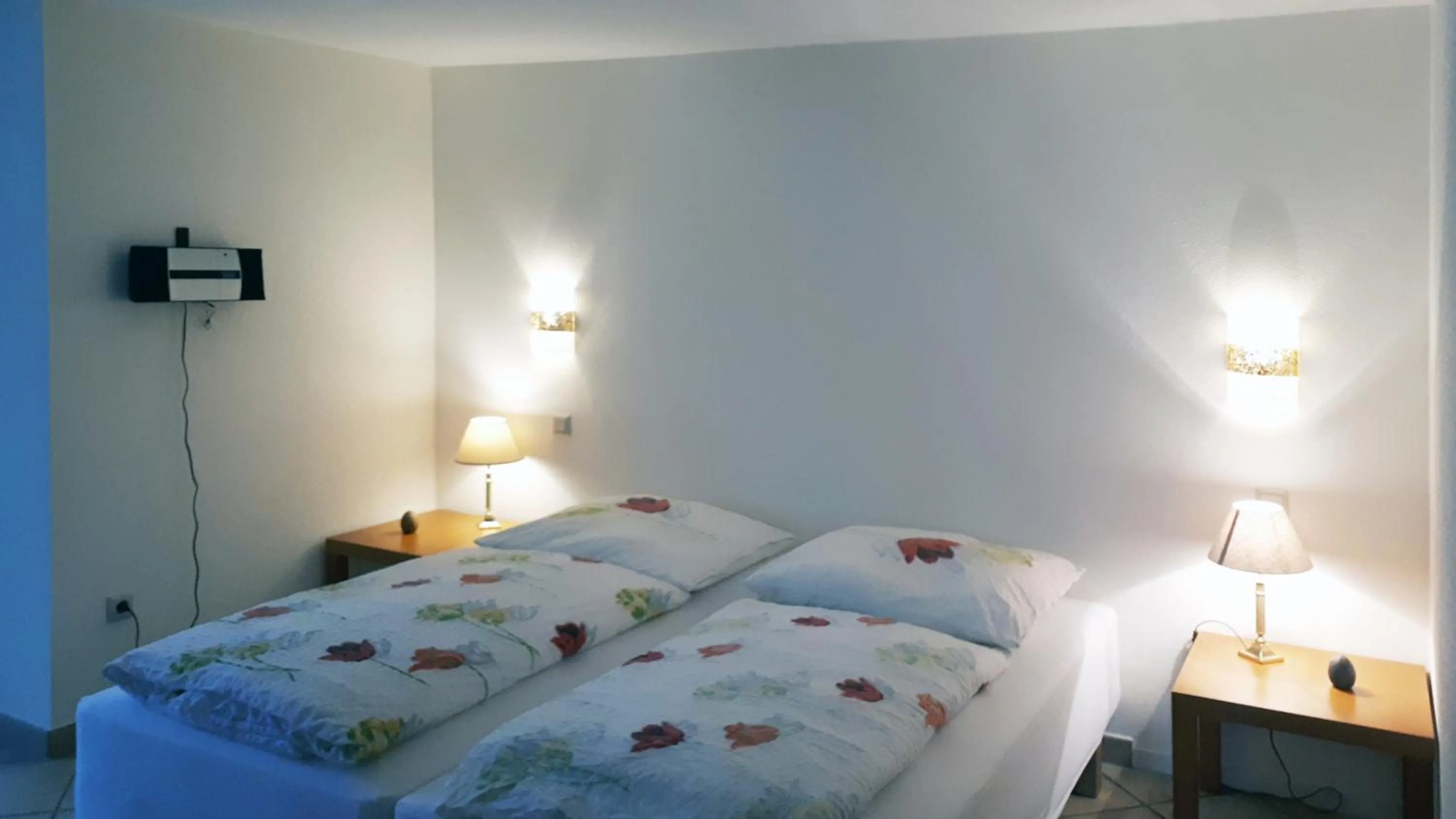 Photo of the whole room, Bed in Landhaus Gräfendhron