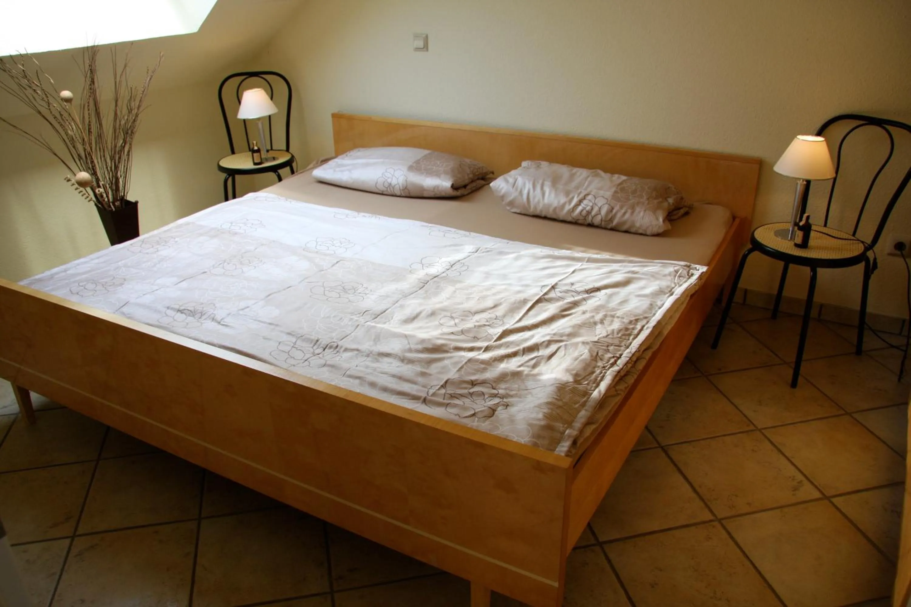 Photo of the whole room, Bed in Landhaus Gräfendhron