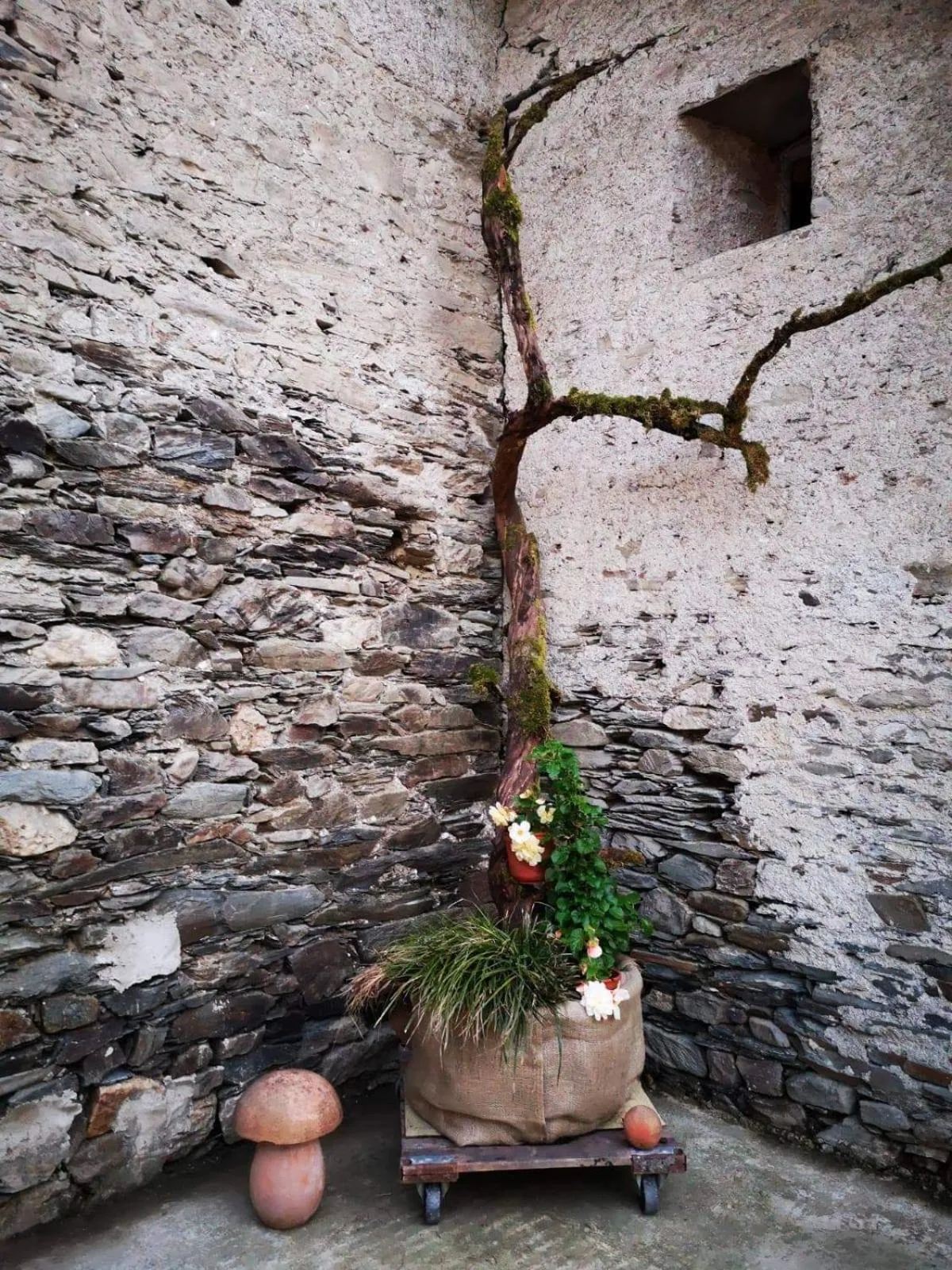 Decorative detail in Landhaus Gräfendhron