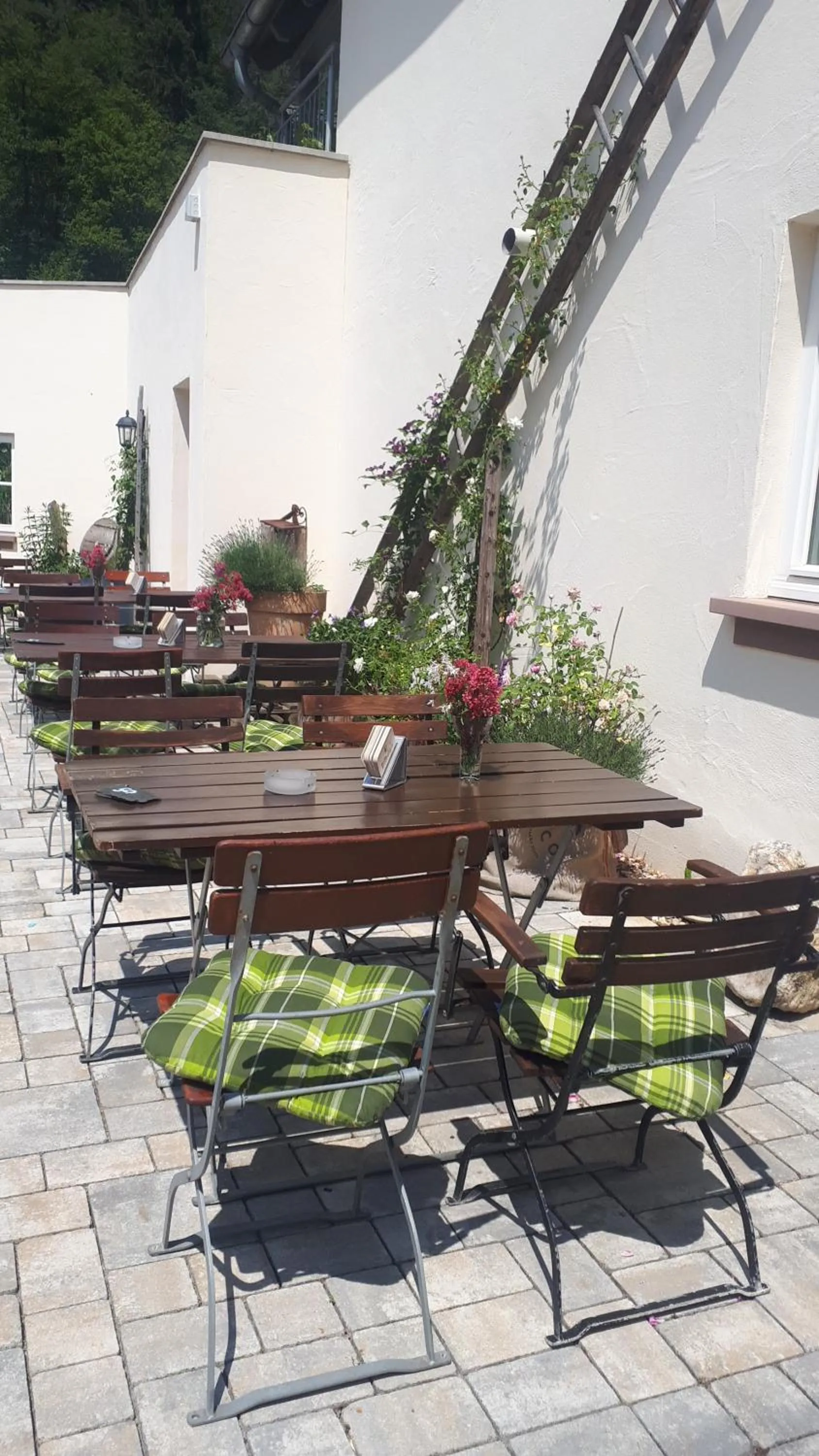 Patio in Landhaus Gräfendhron