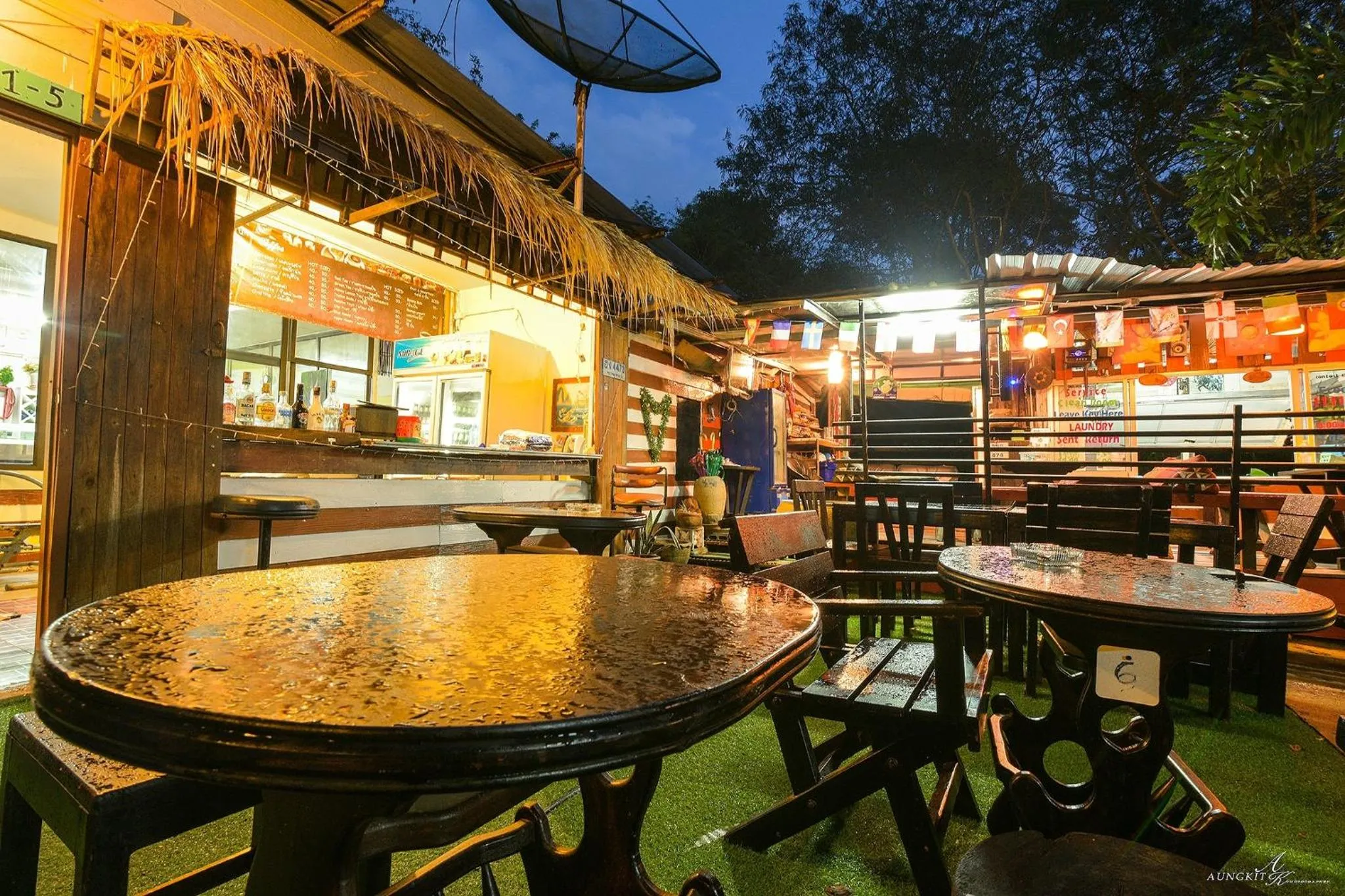 Staff in Tuk Tuk Guesthouse