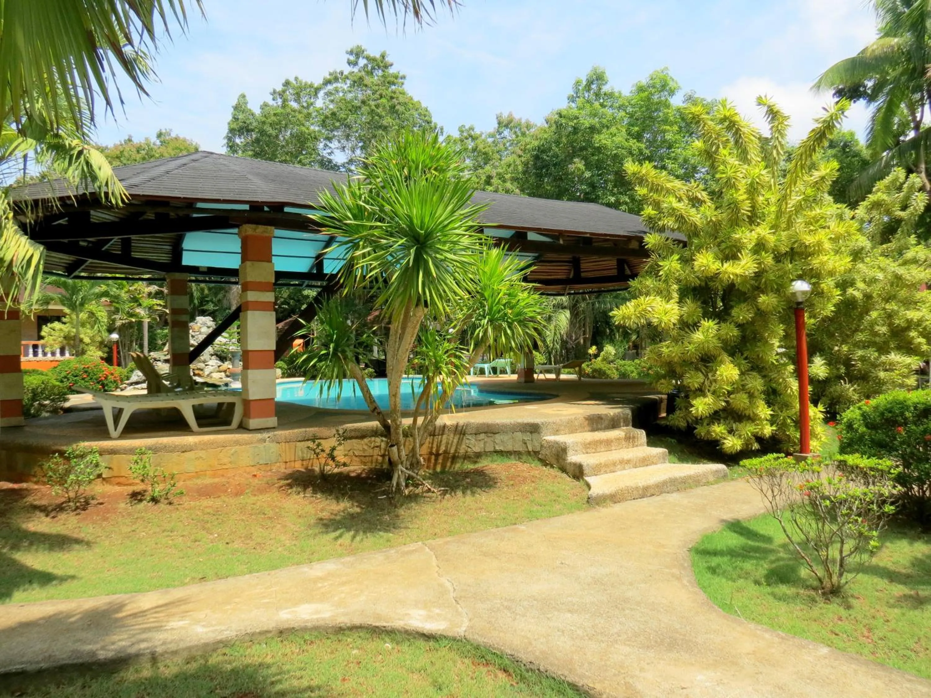 Garden in ALONALAND RESORT