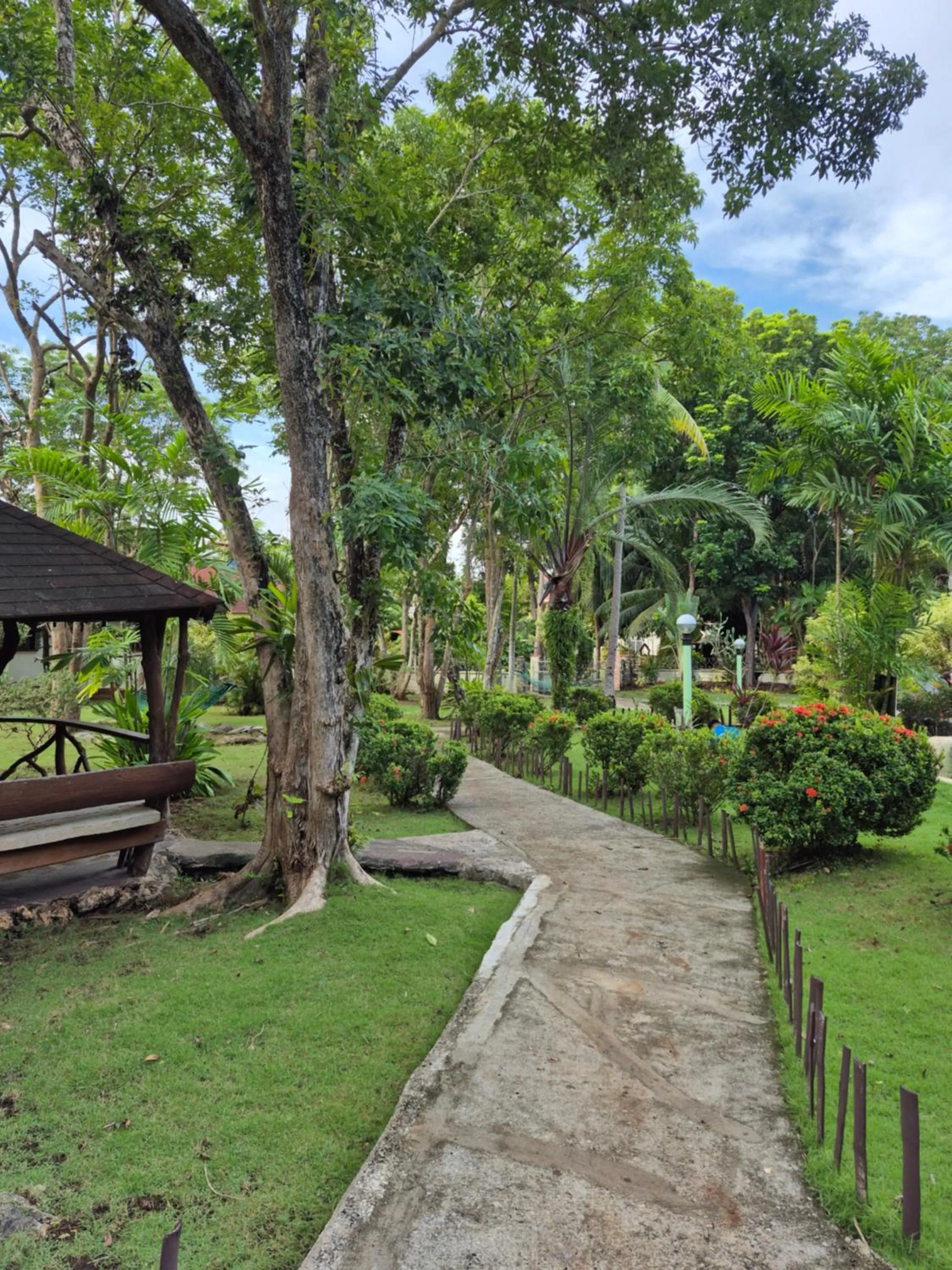 Garden in ALONALAND RESORT