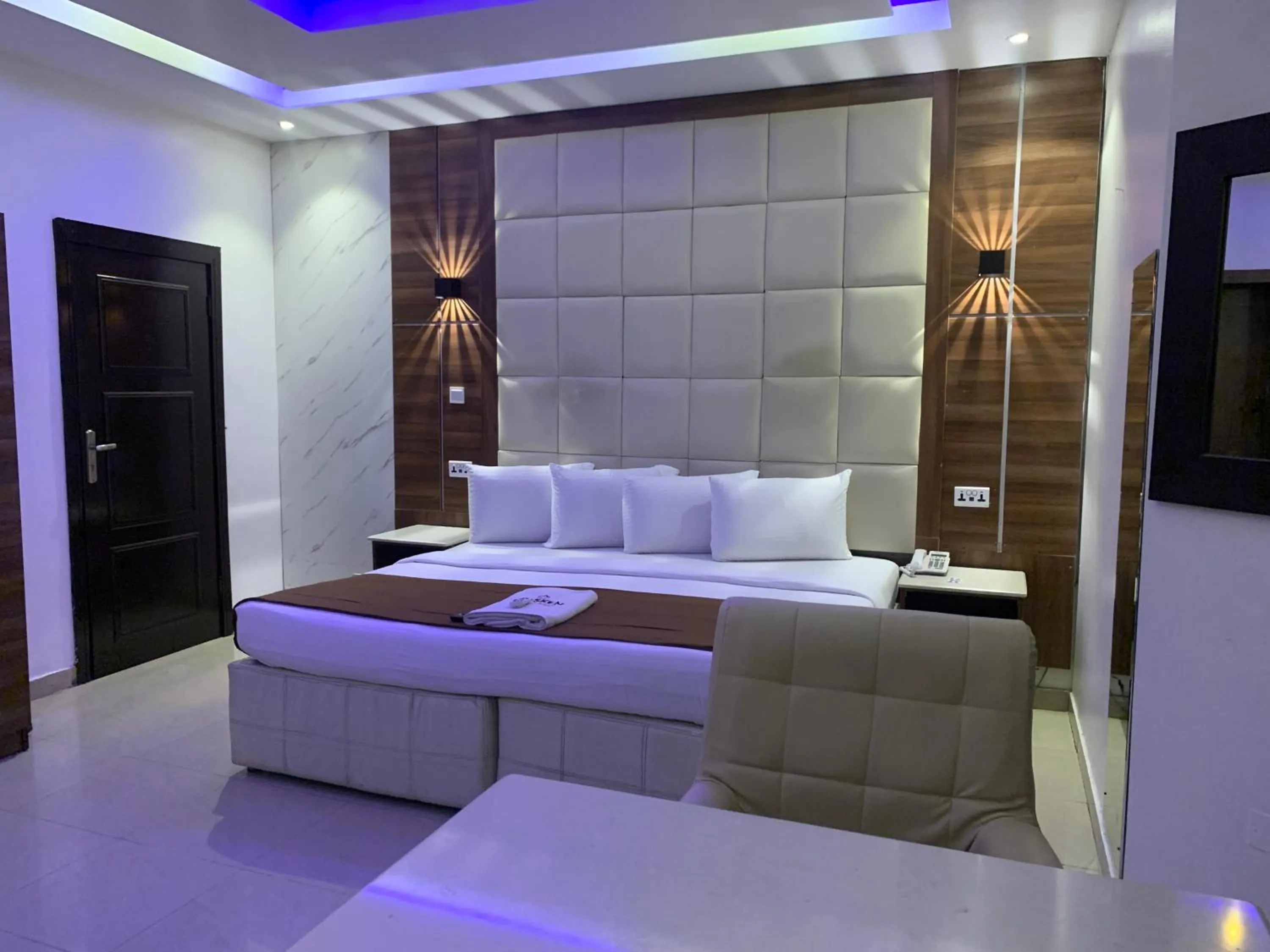 Bed in Presken Hotel Oniru, Victoria Island