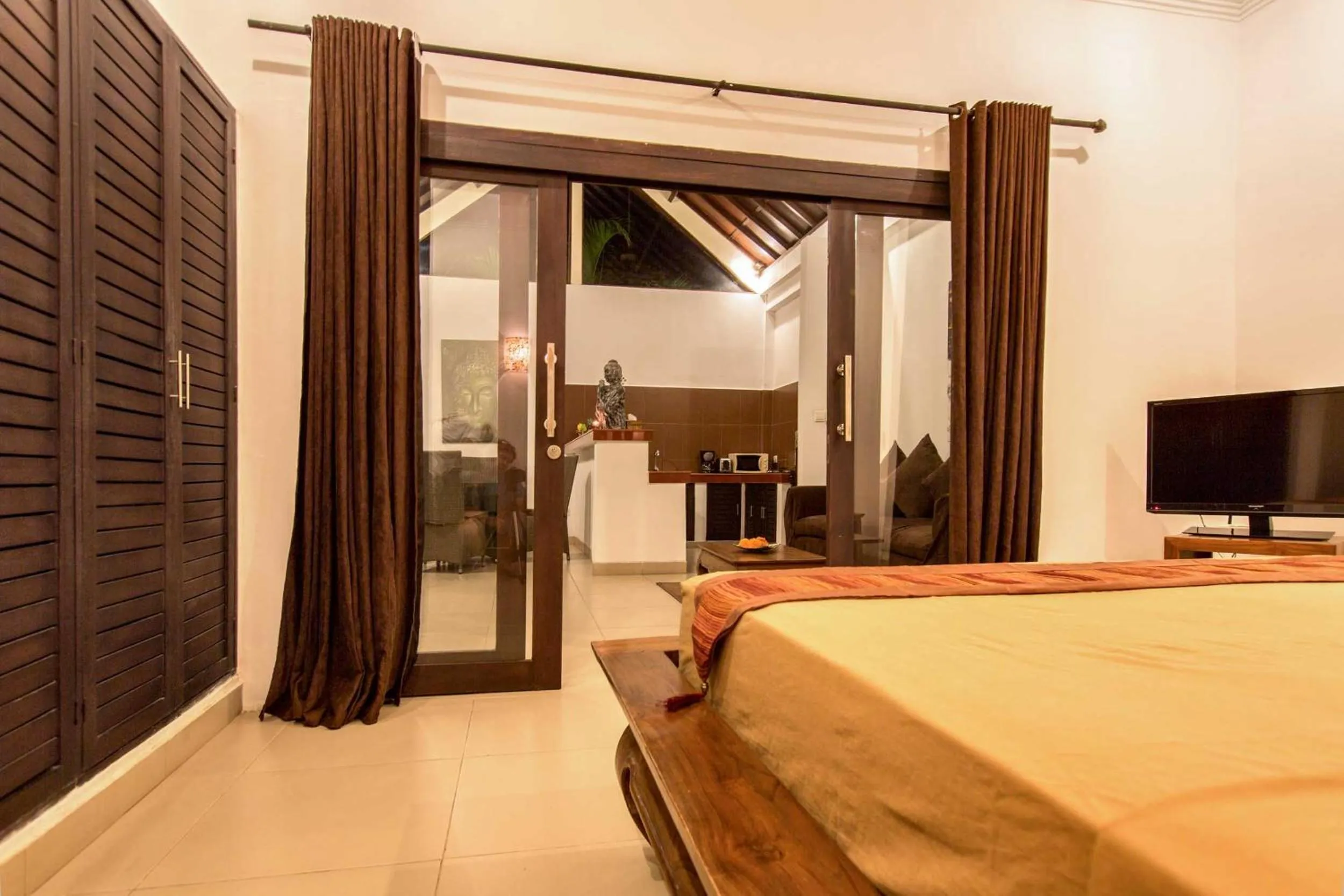 Photo of the whole room, Bed in Villa Bali Zen Kerobokan