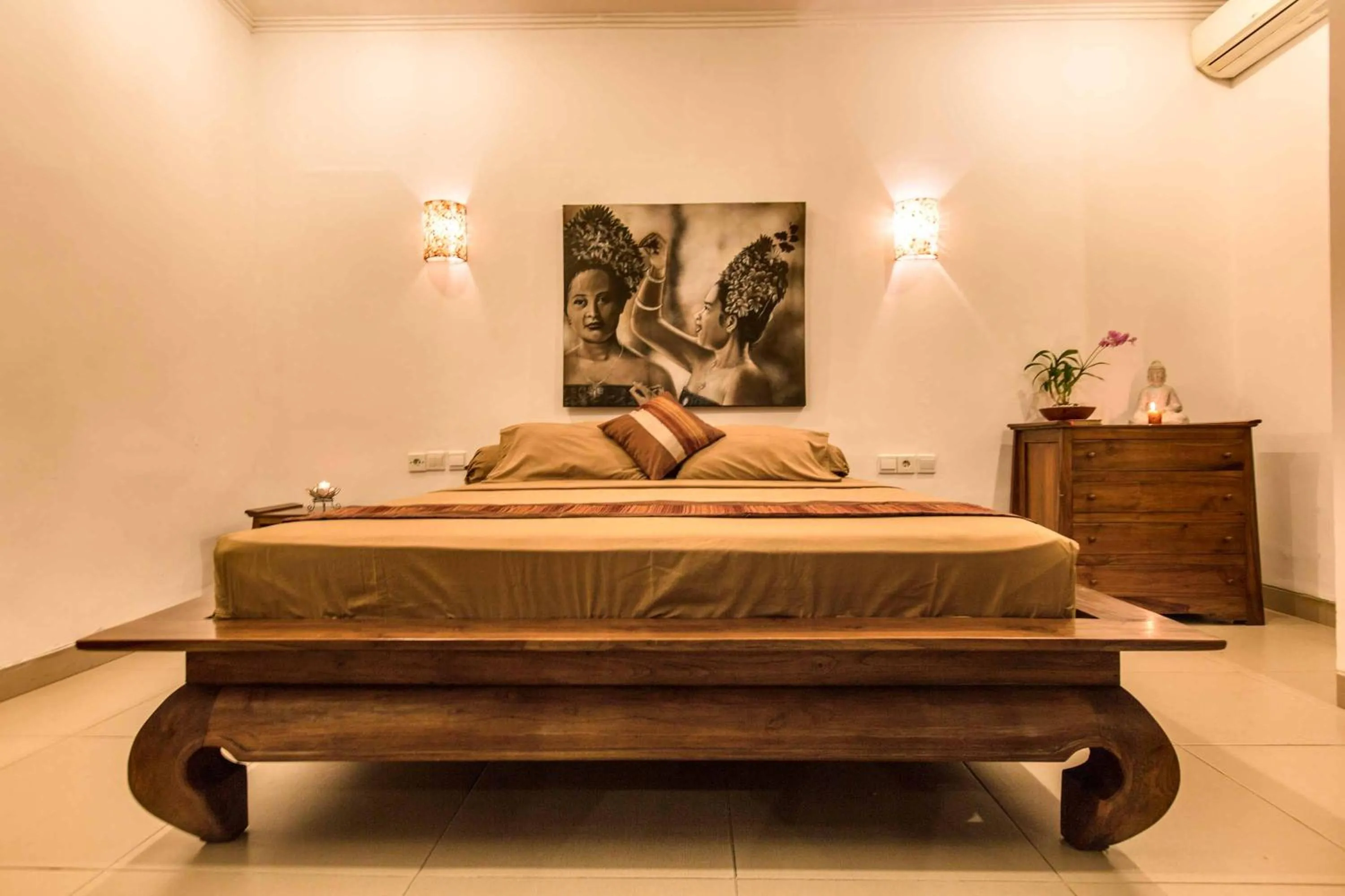 Bed in Villa Bali Zen Kerobokan