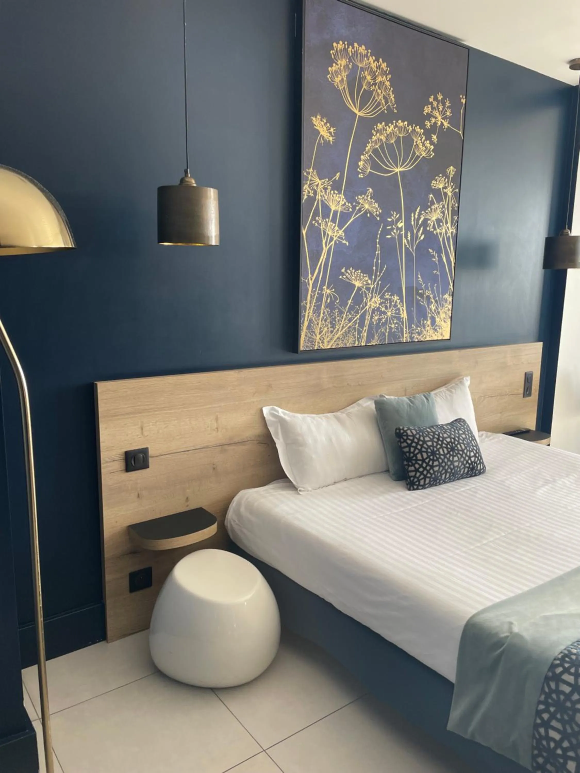 Bedroom, Bed in Les Sables Blancs