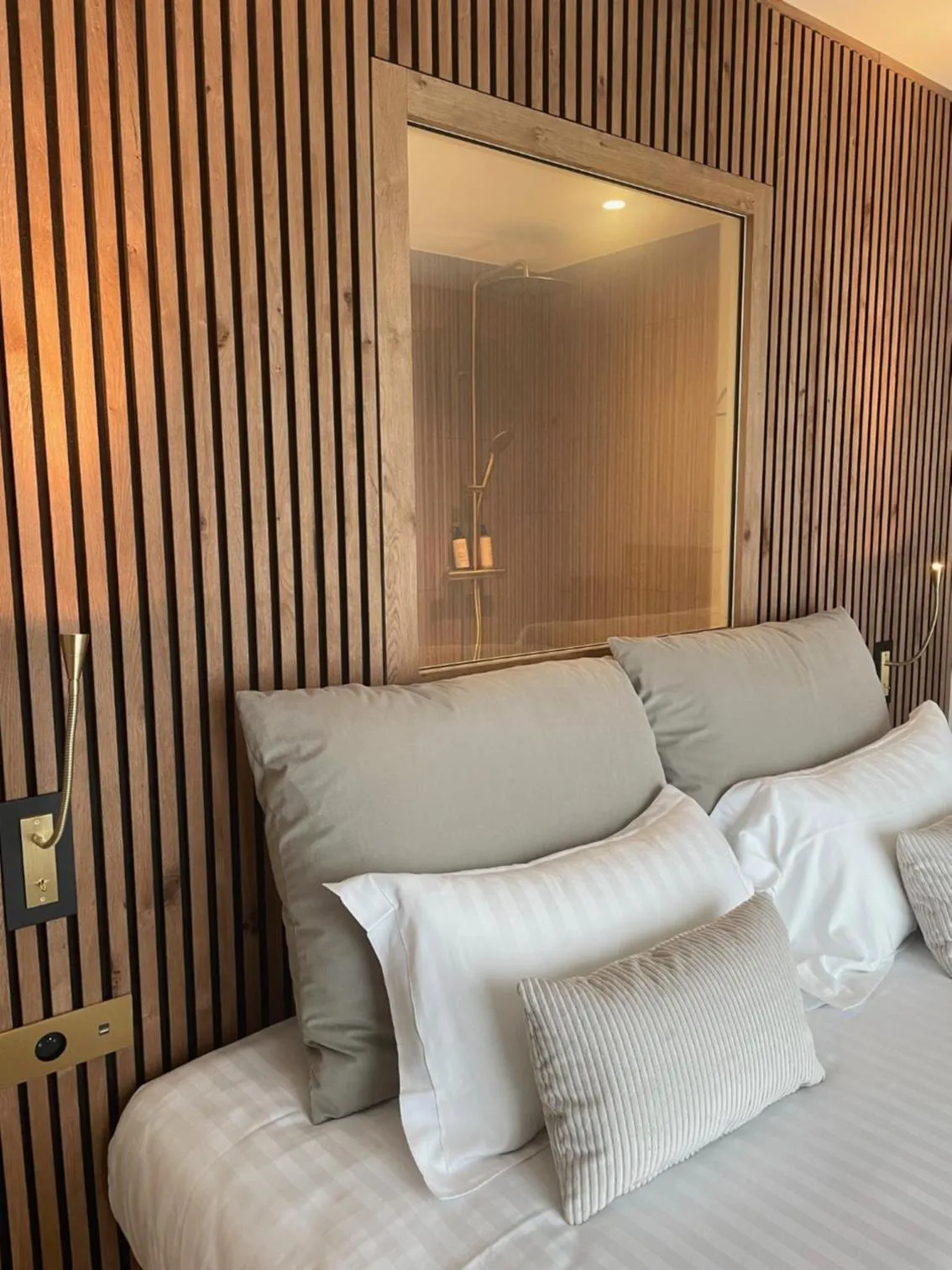 Bedroom, Bed in Les Sables Blancs