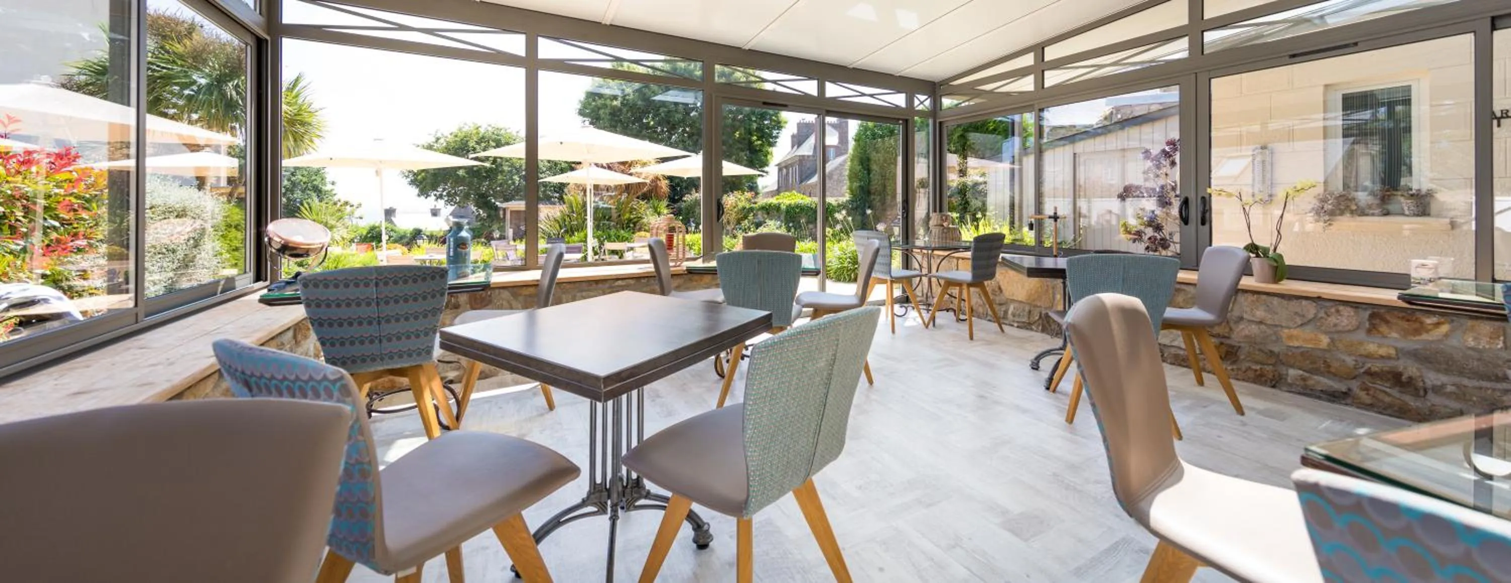 Hôtel Les Agapanthes-Logis Hôtel