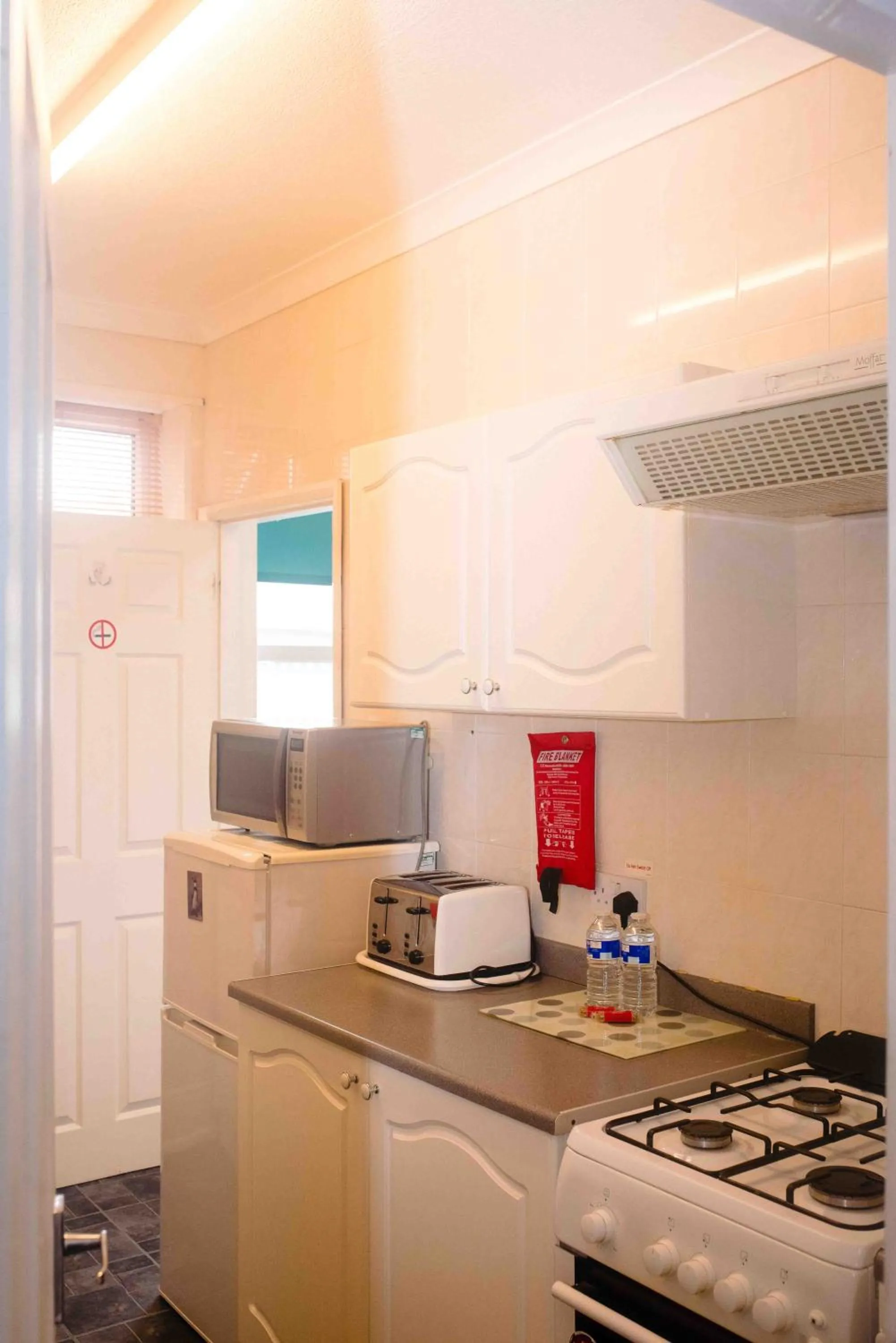 Kitchen or kitchenette in THE CHADWICK