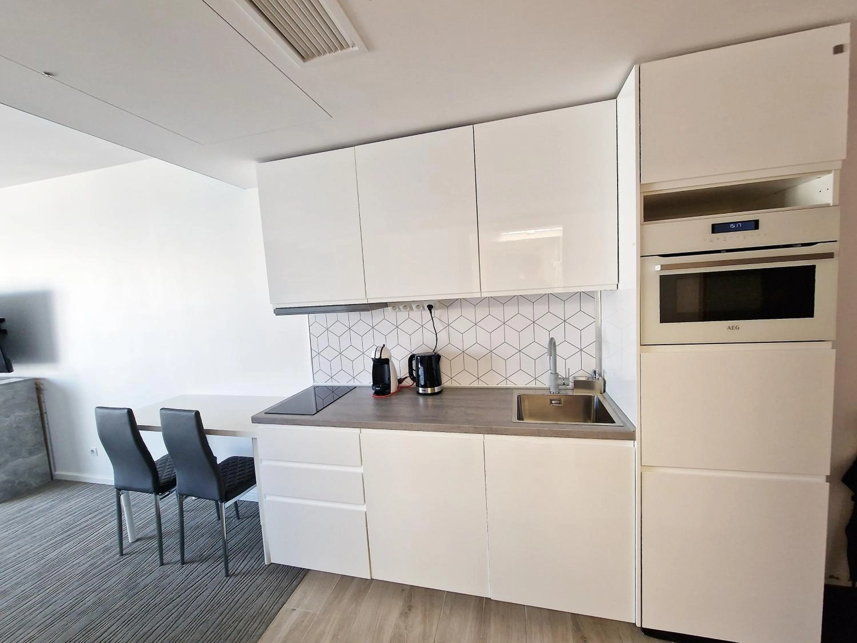 Seaside Park Private Apartment by Villmaris