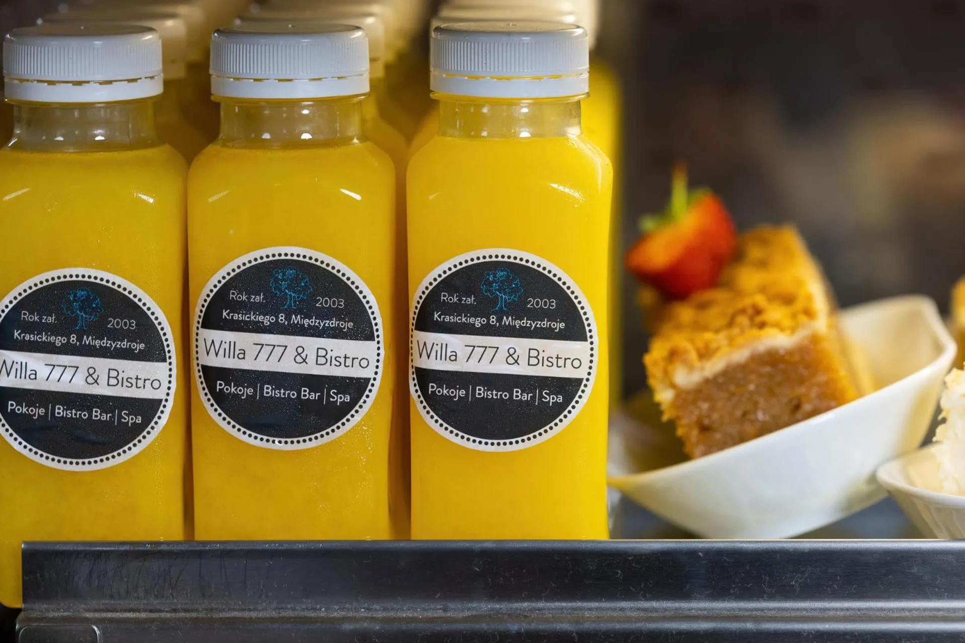 Food and drinks in Willa 777 Krasickiego