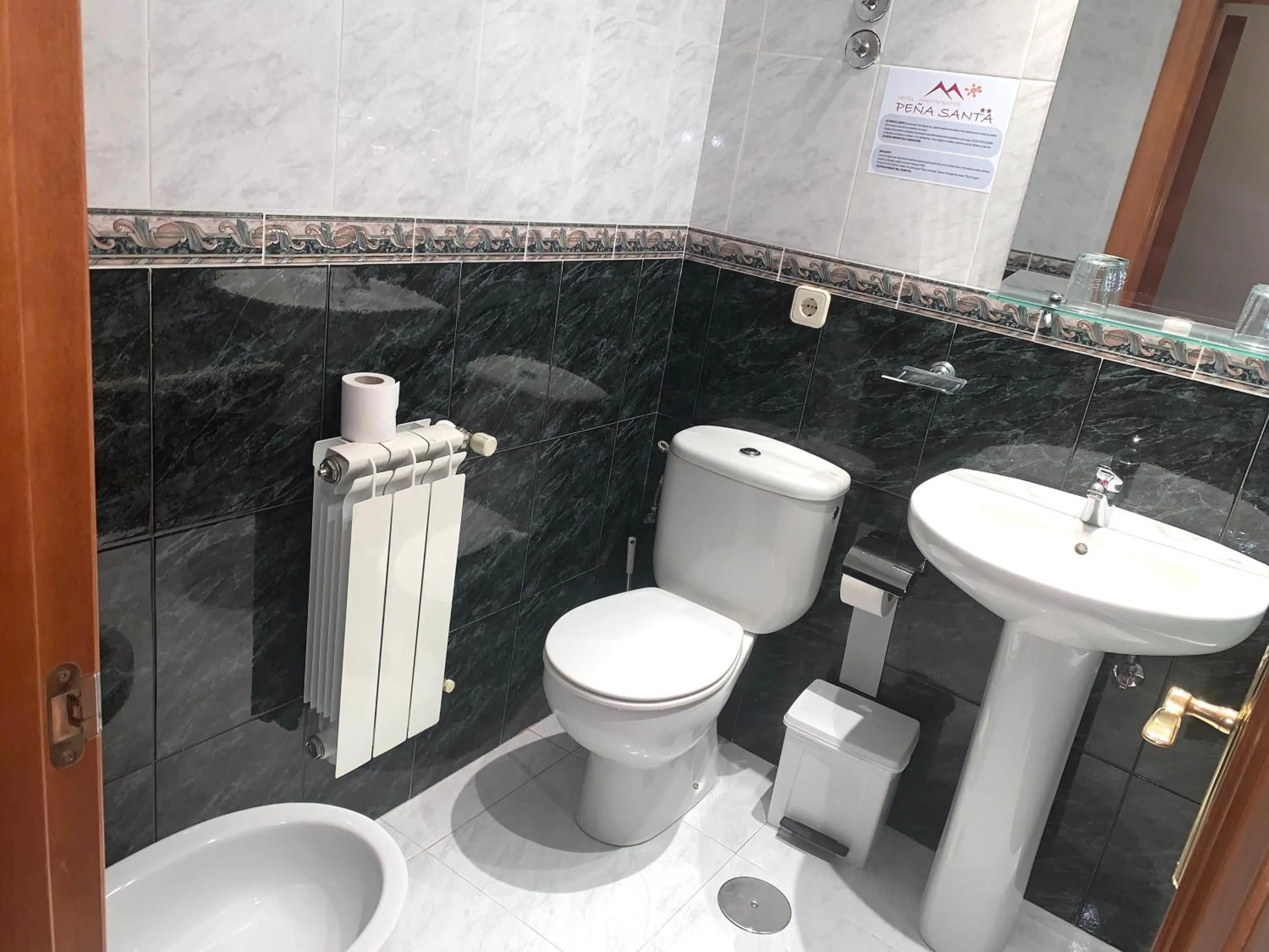 Bathroom in Hotel - Apartamentos Peña Santa