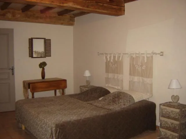 Photo of the whole room, Bed in A La Mare du Vieux Chêne
