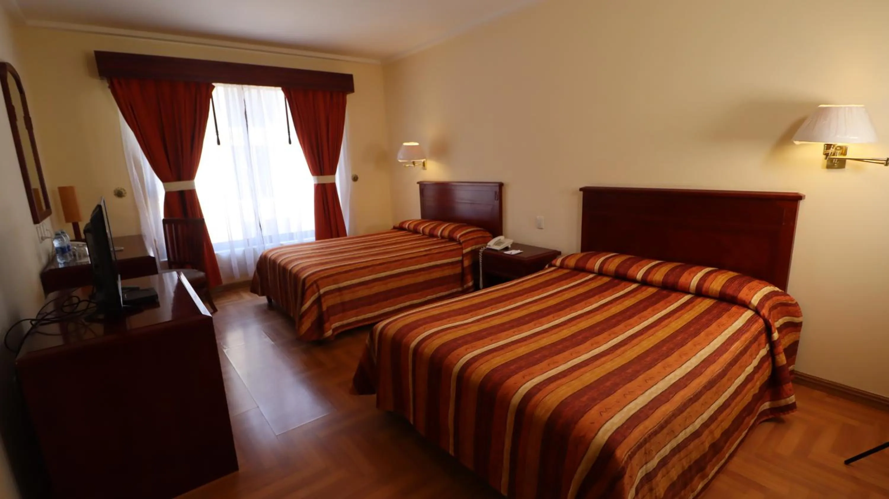 Property building, Bed in Hotel Casa Real Tehuacan
