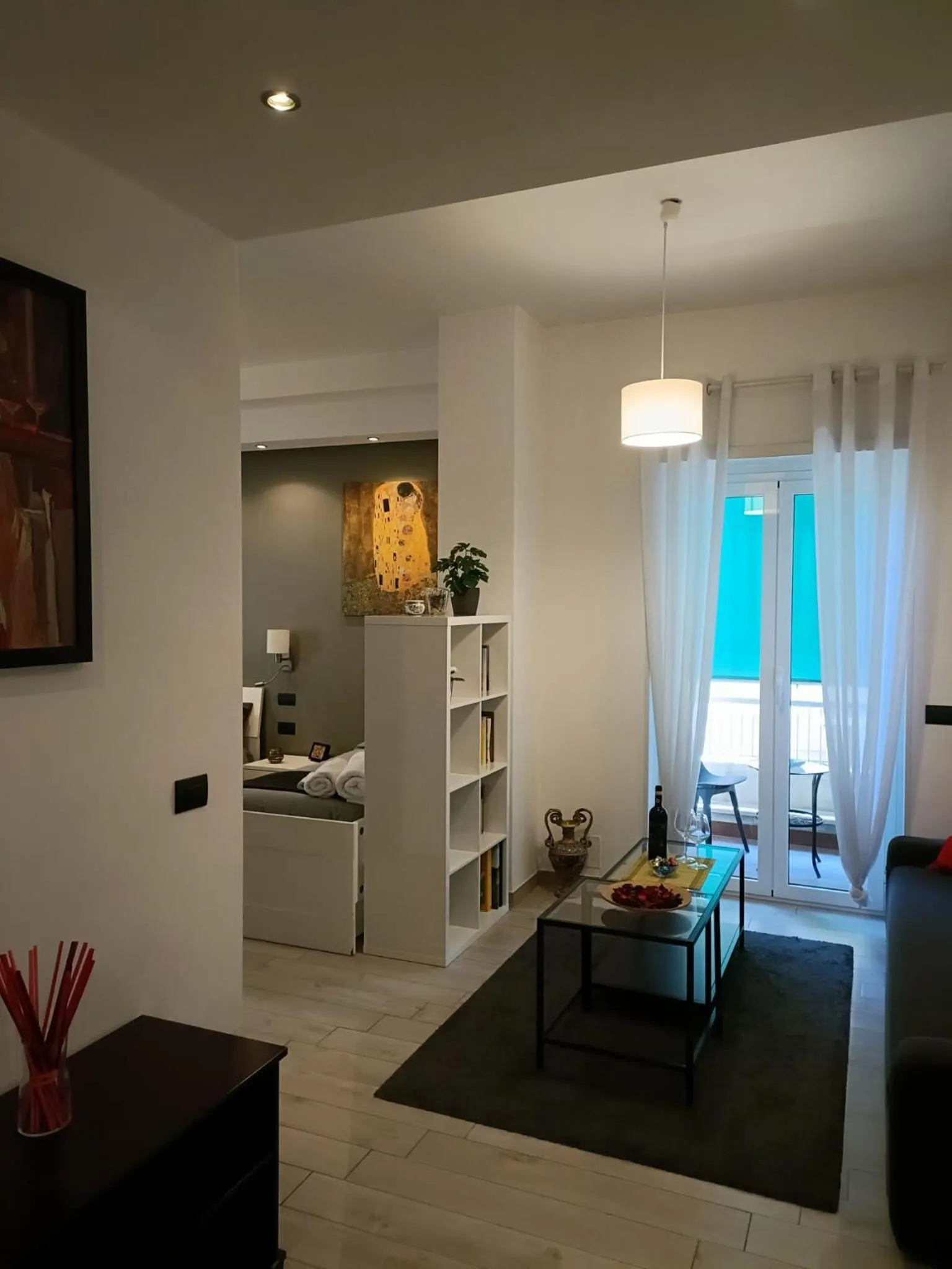 Living room in Vatican Break Home