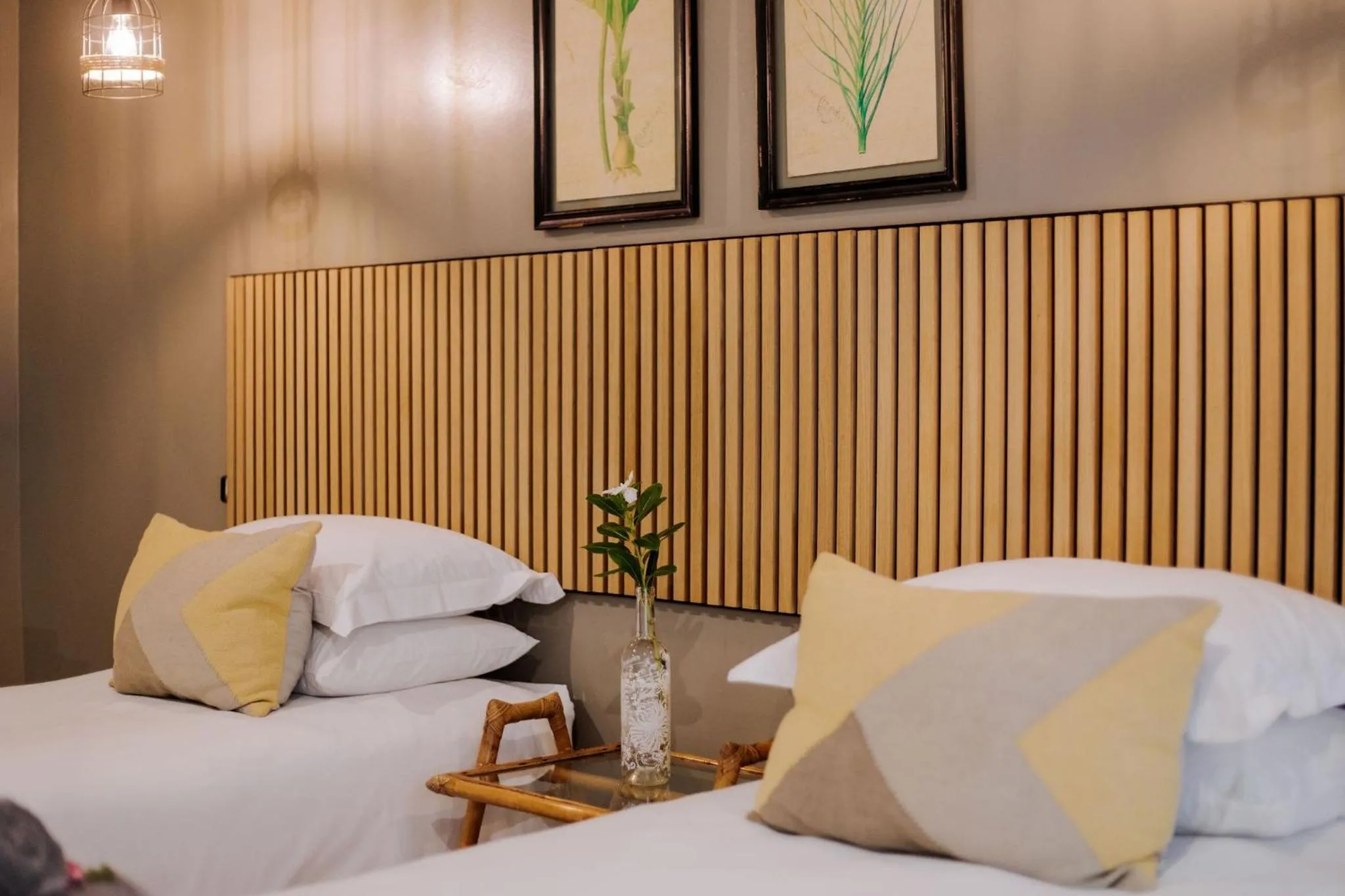 Bed in iGwalagwala Guest House