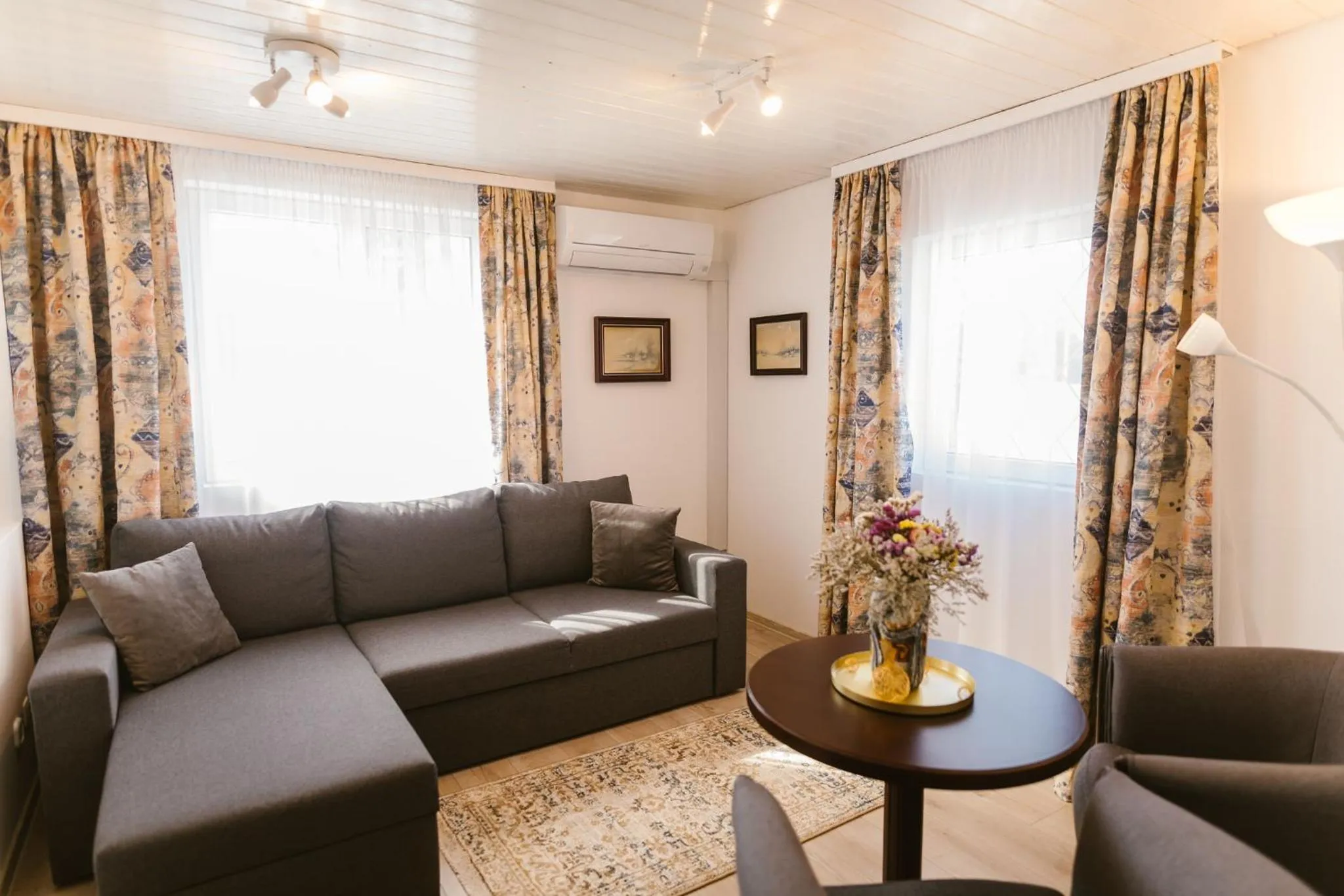 Living room in Villa Helvetia