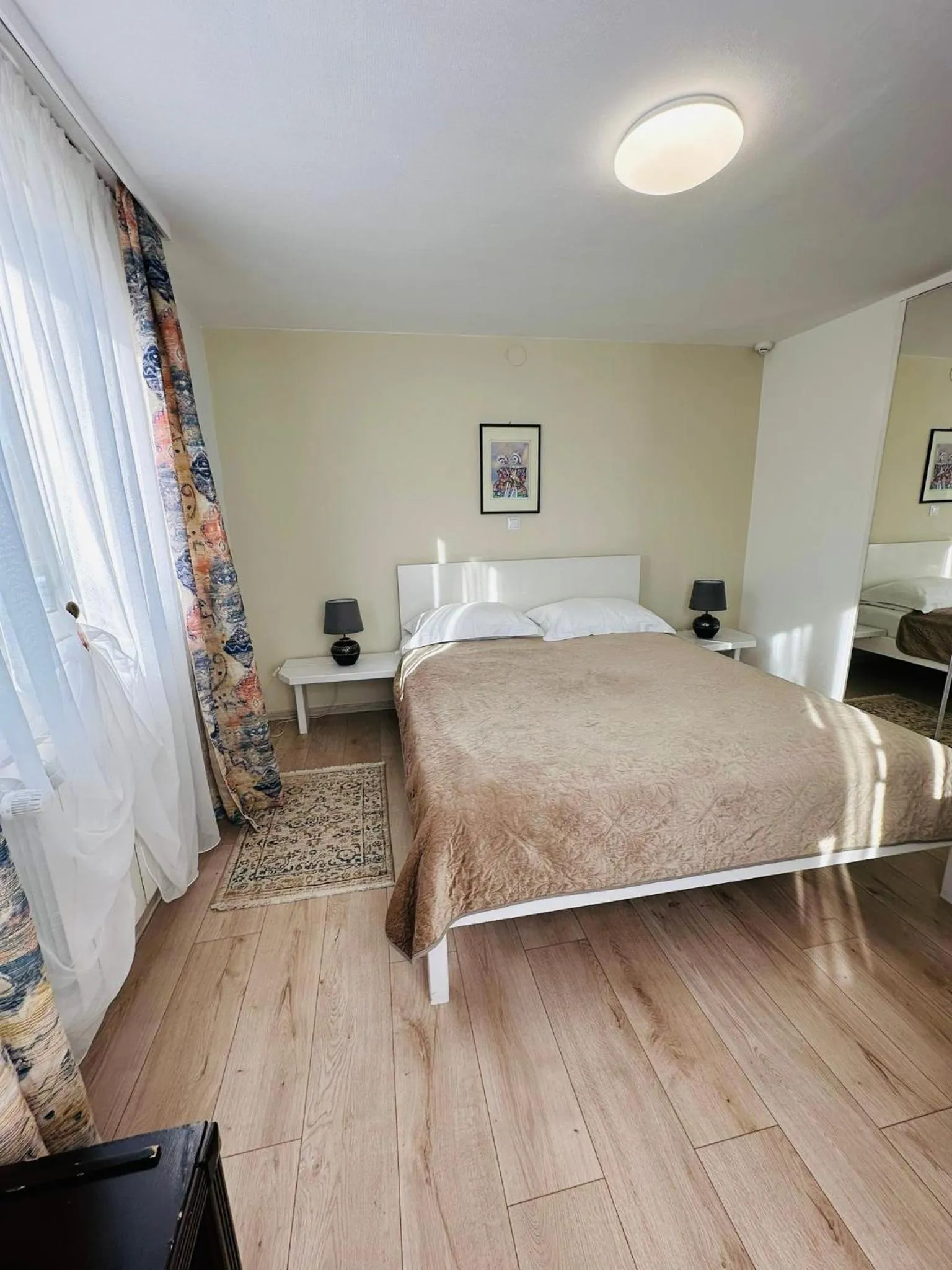 Photo of the whole room, Bed in Villa Helvetia
