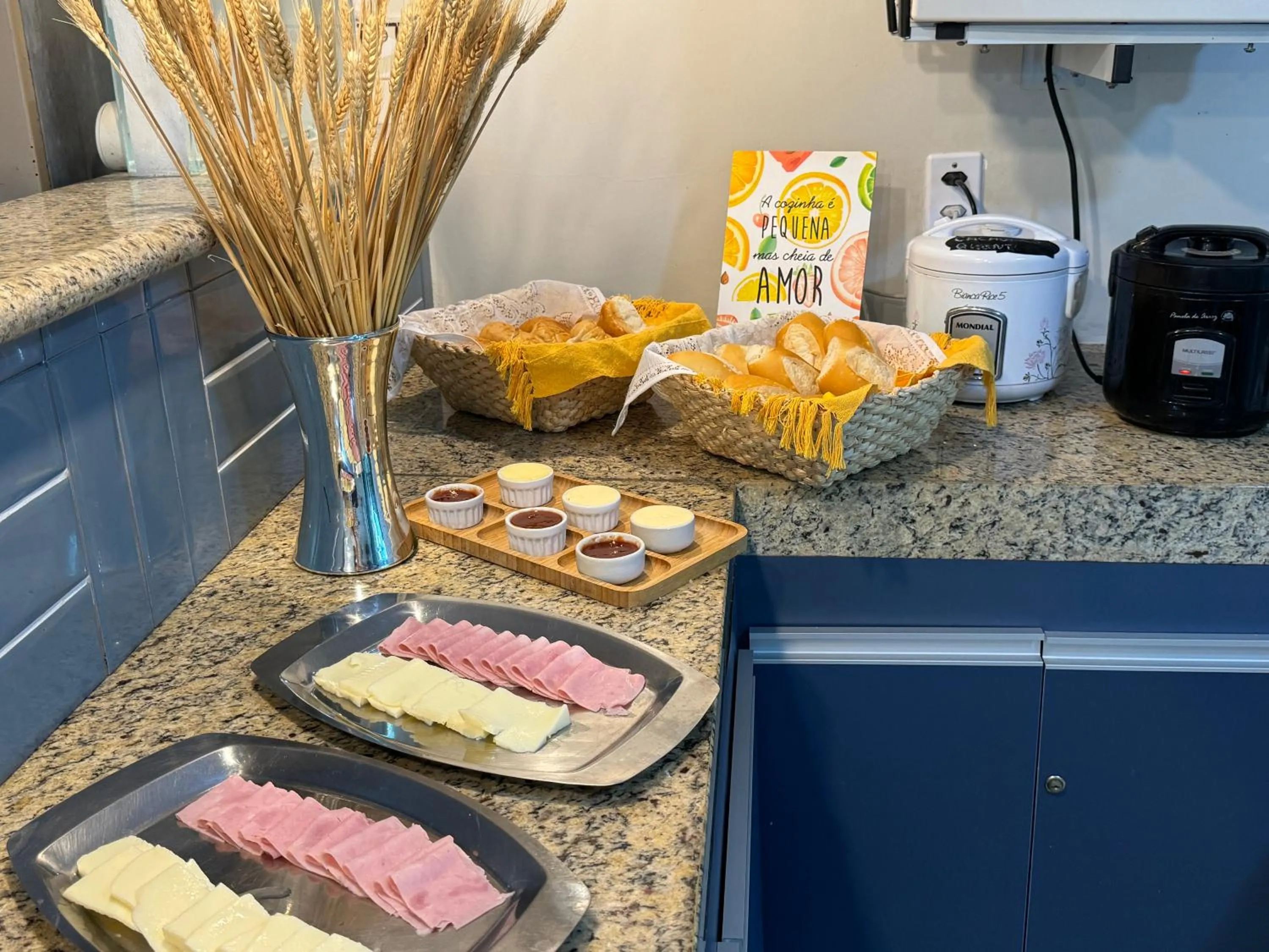 Breakfast in Pousada Fernandes