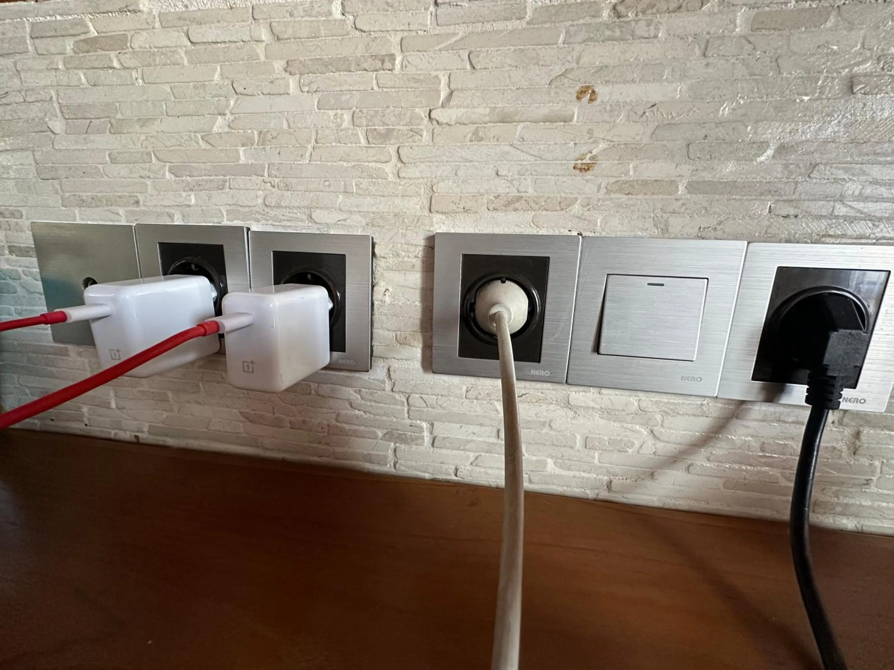 Photo of the whole room in Jungle Paradise