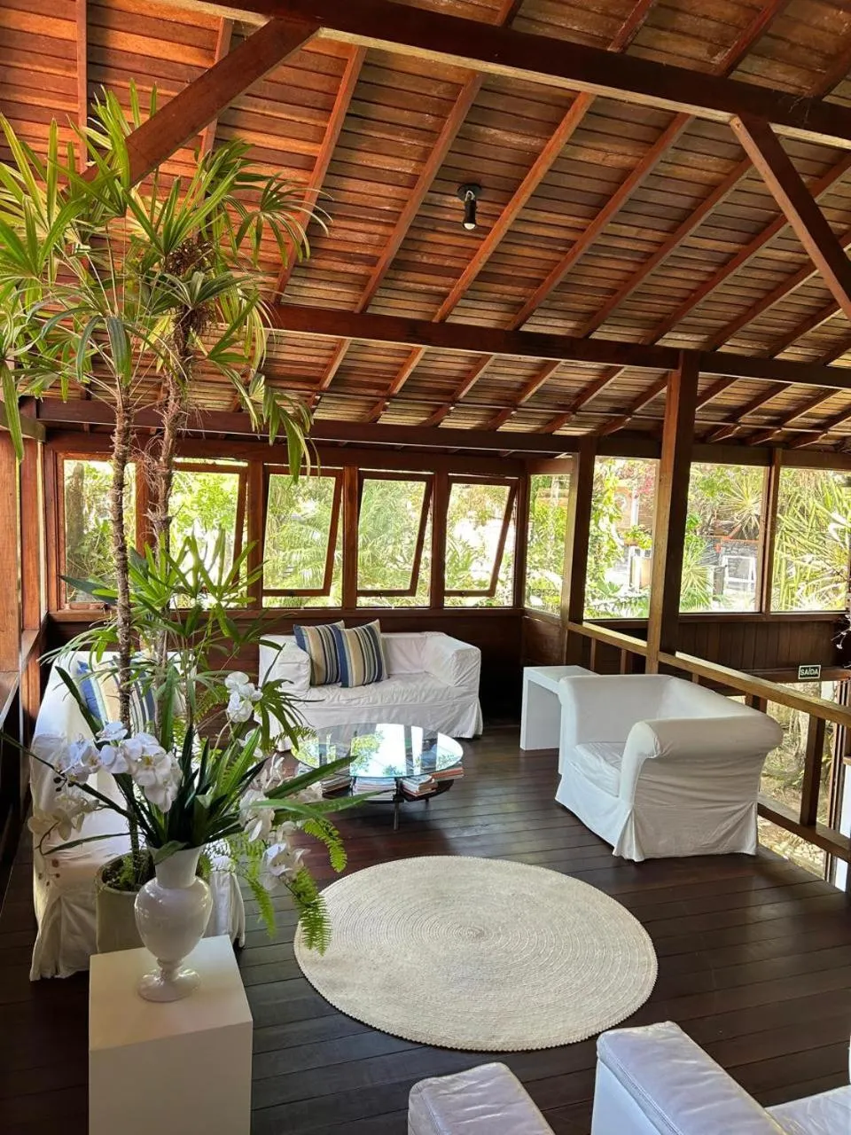 Living room in Pousada Coisa e Tao