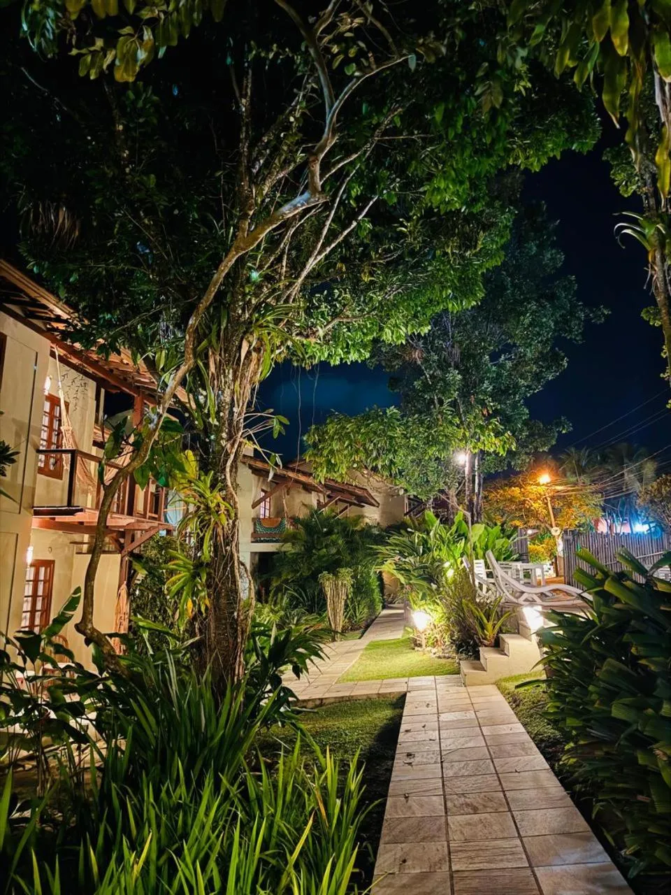 Night in Pousada Coisa e Tao