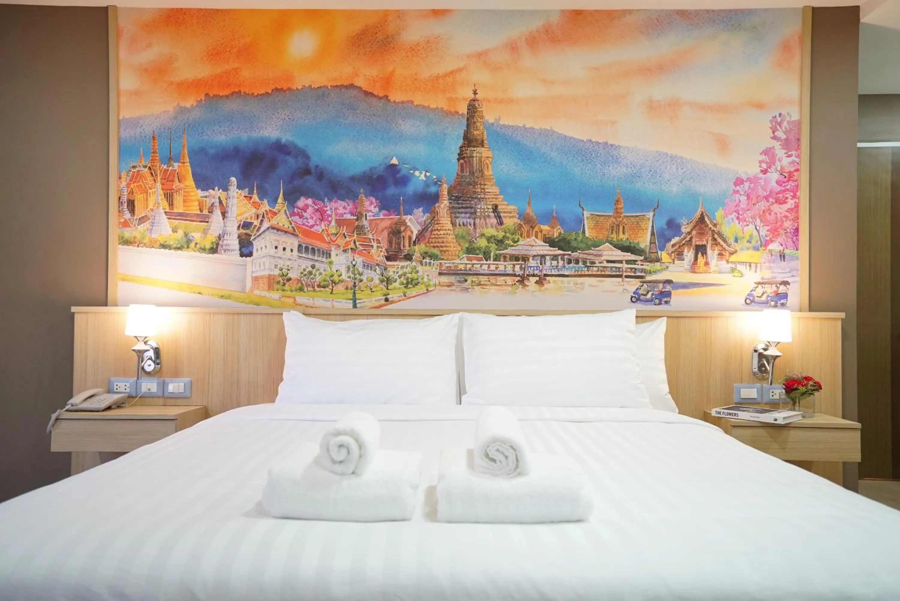 Bedroom, Bed in The Qube fifty Hotel