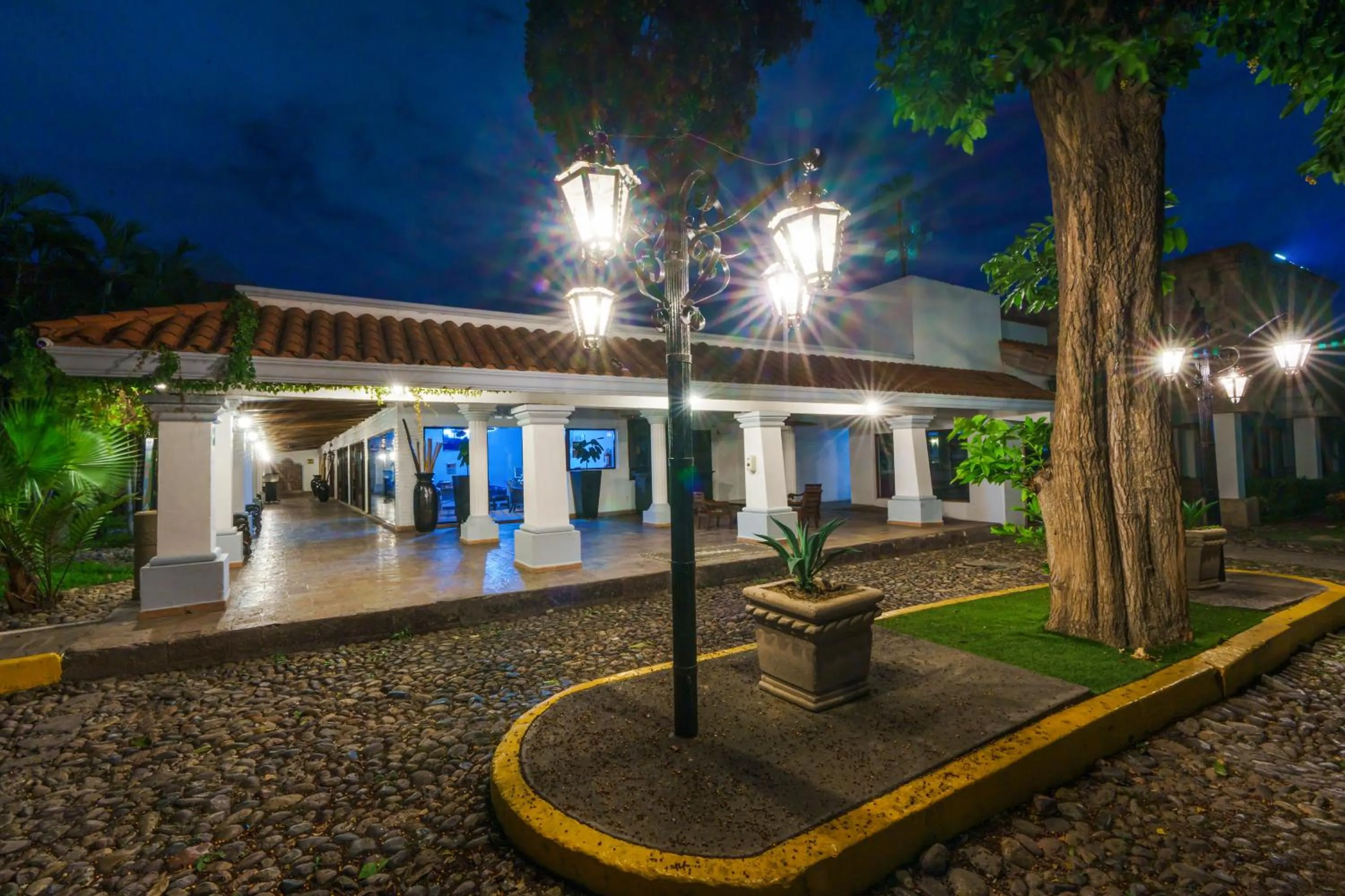 Lobby or reception in InHouse Select Hacienda Tres Rios Hotel Culiacán