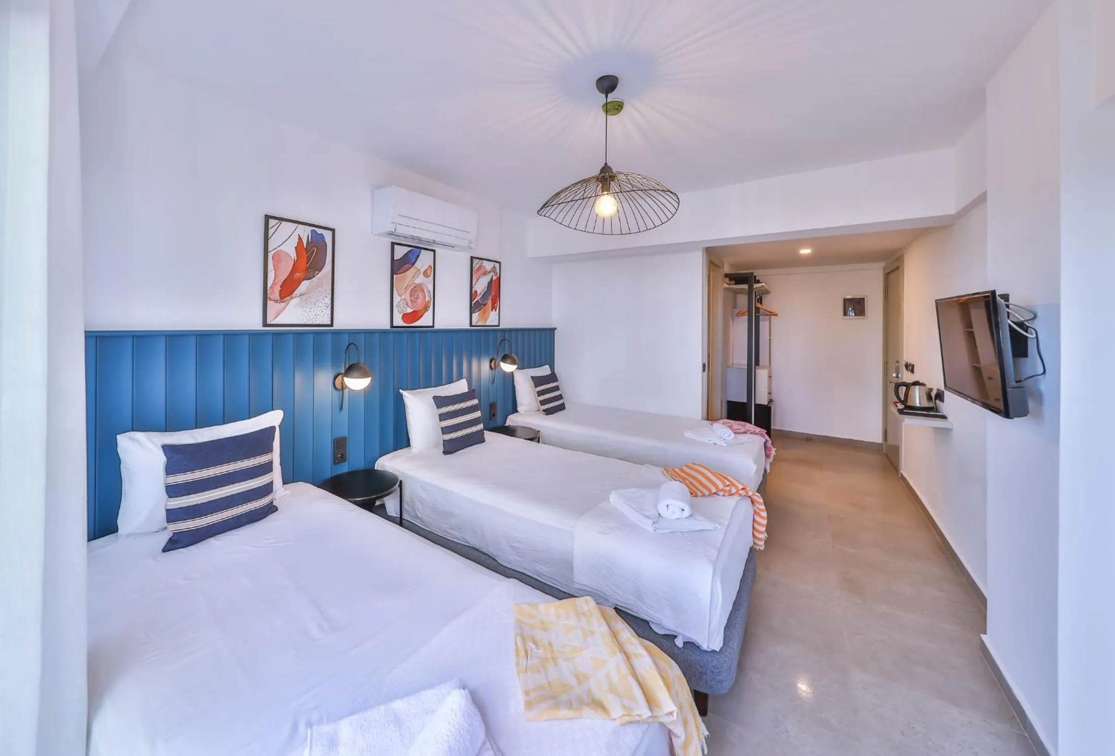 Photo of the whole room, Bed in Aphrodite Hotel Kaş