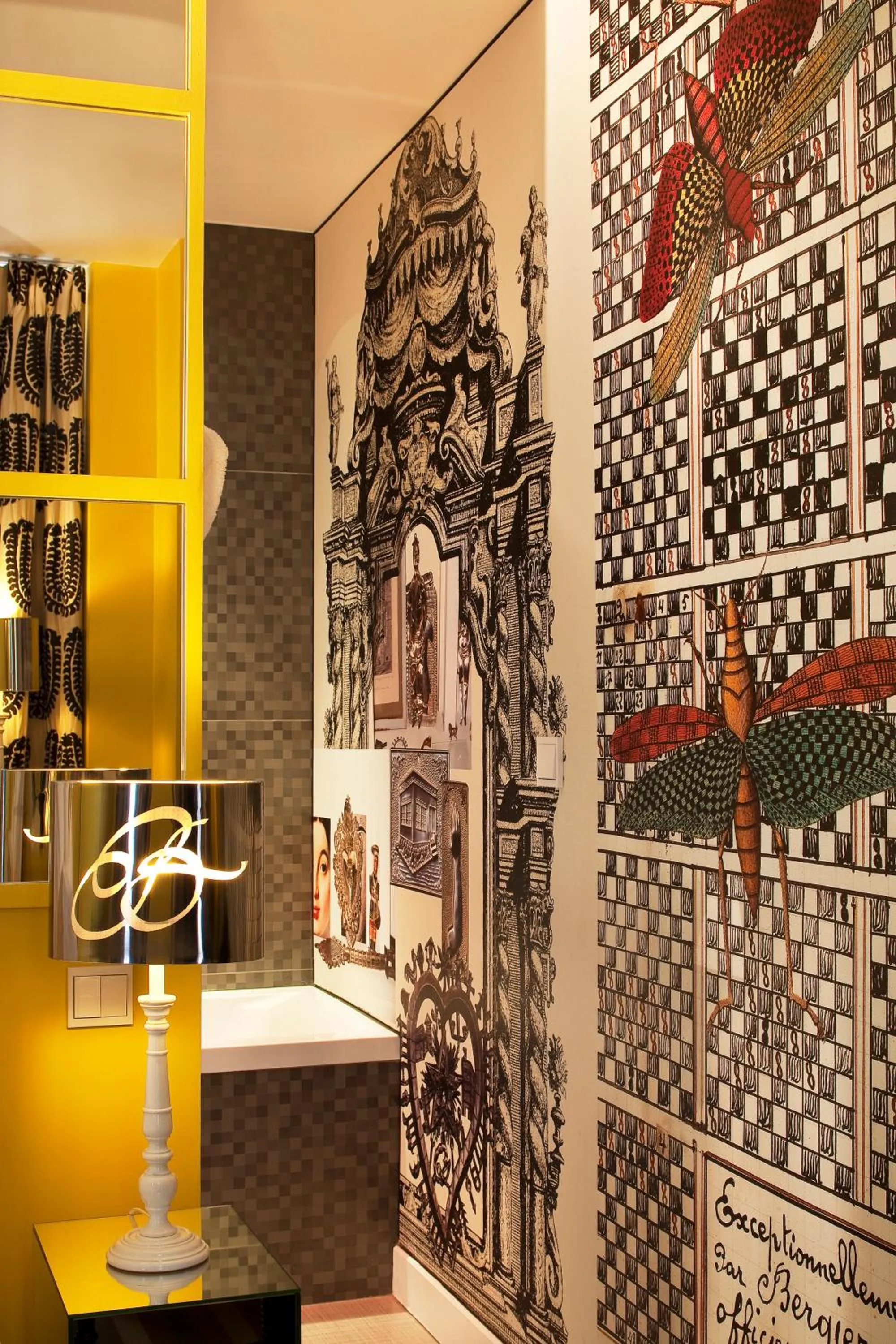 Bathroom in Hôtel Le Bellechasse Saint-Germain