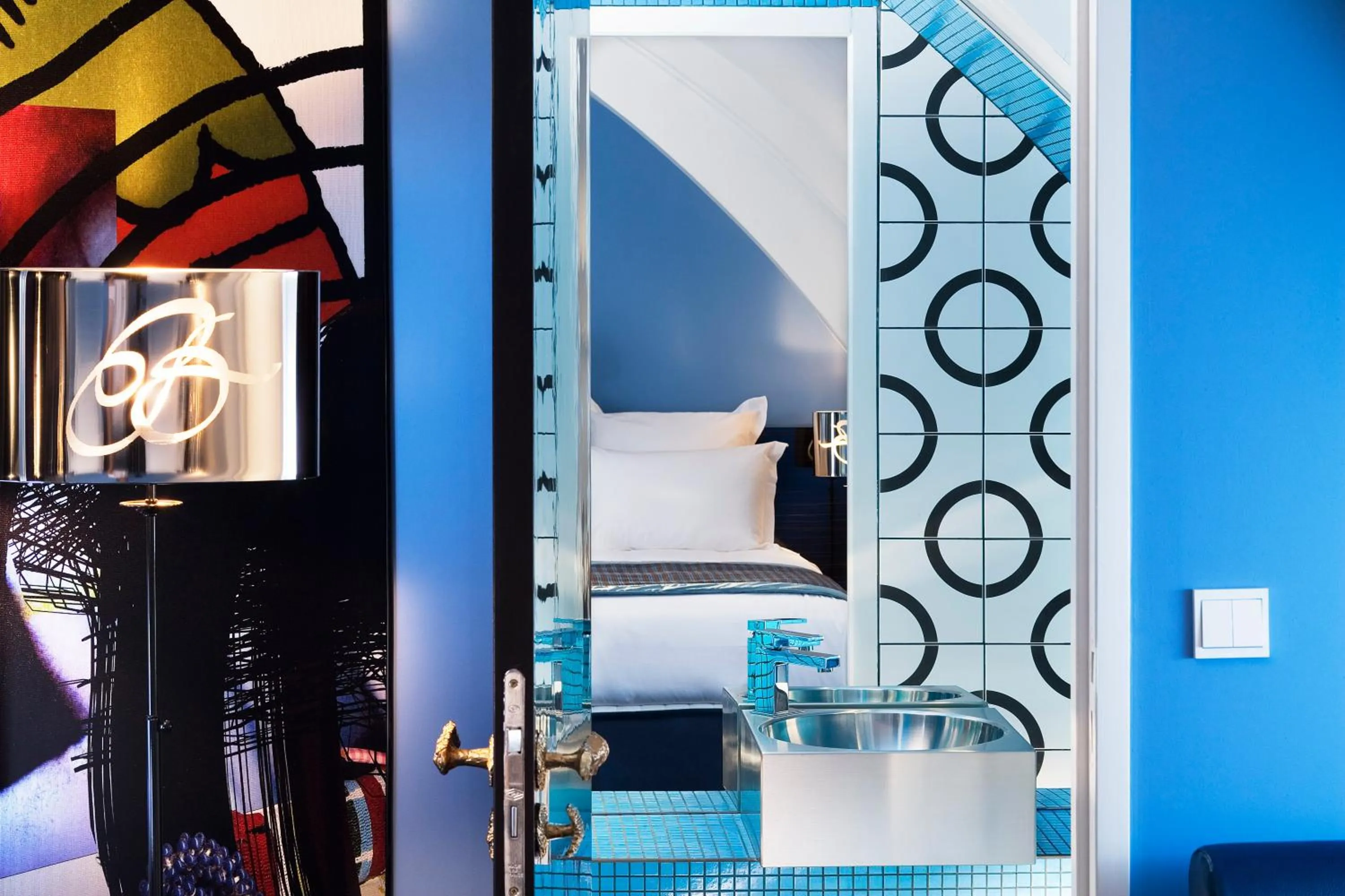 Photo of the whole room in Hôtel Le Bellechasse Saint-Germain