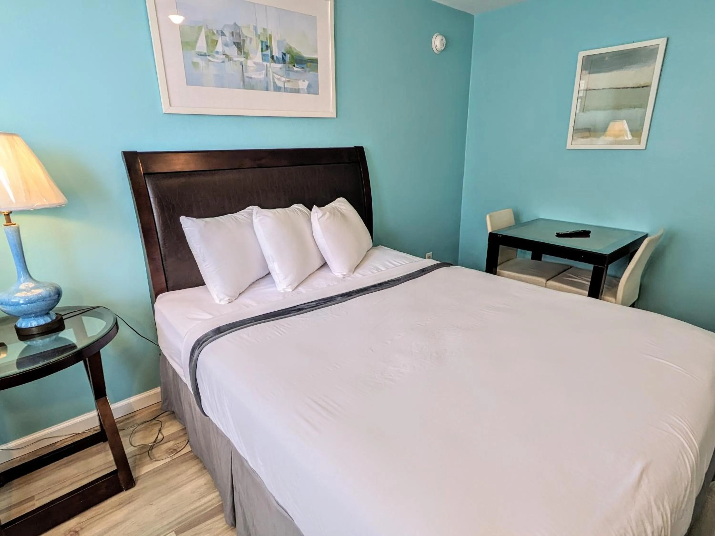 Bed in Clarem Happy Days