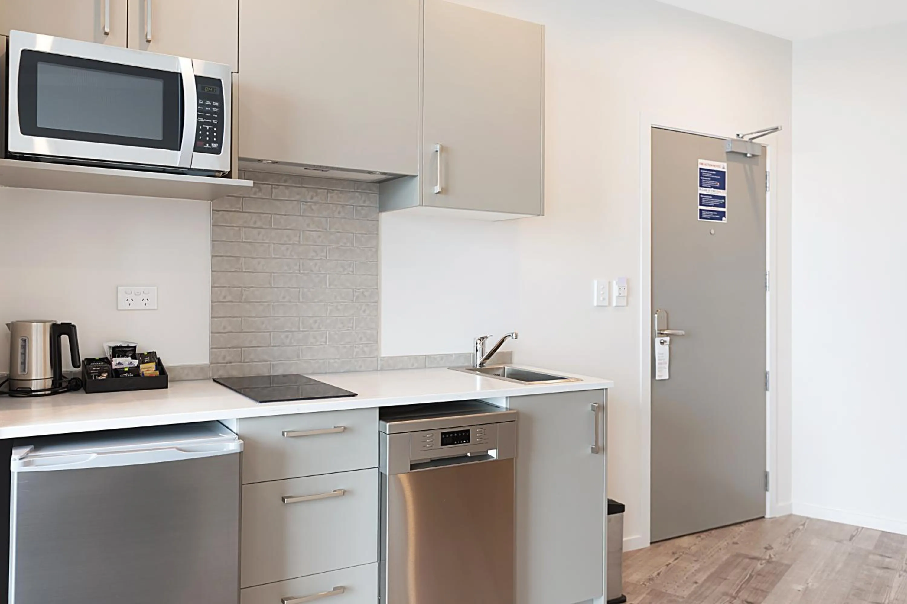 Coffee/tea facilities in Ramada Suites By Wyndham Victoria Street West