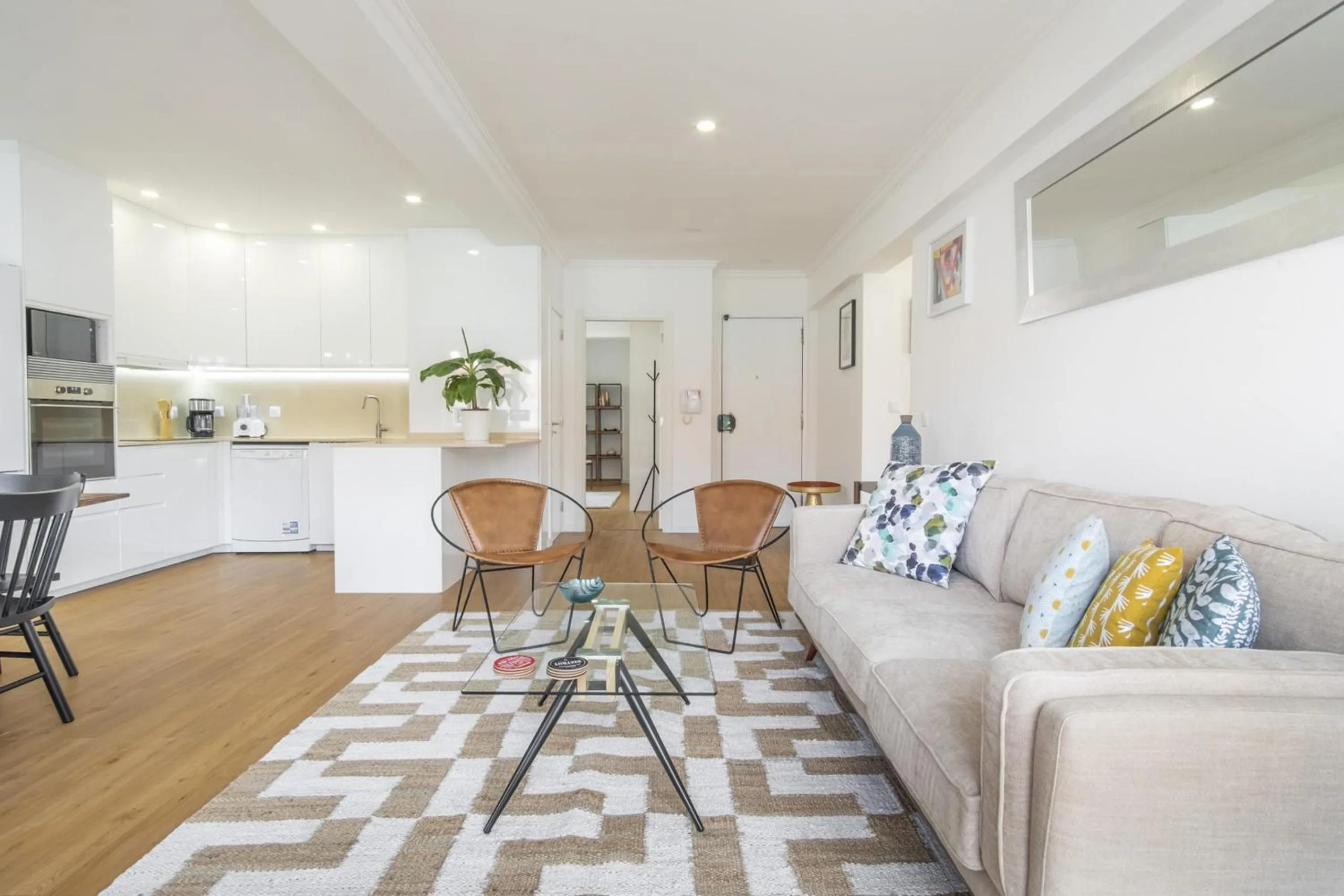 Communal lounge/ TV room in LV Premier Amoreiras AM3