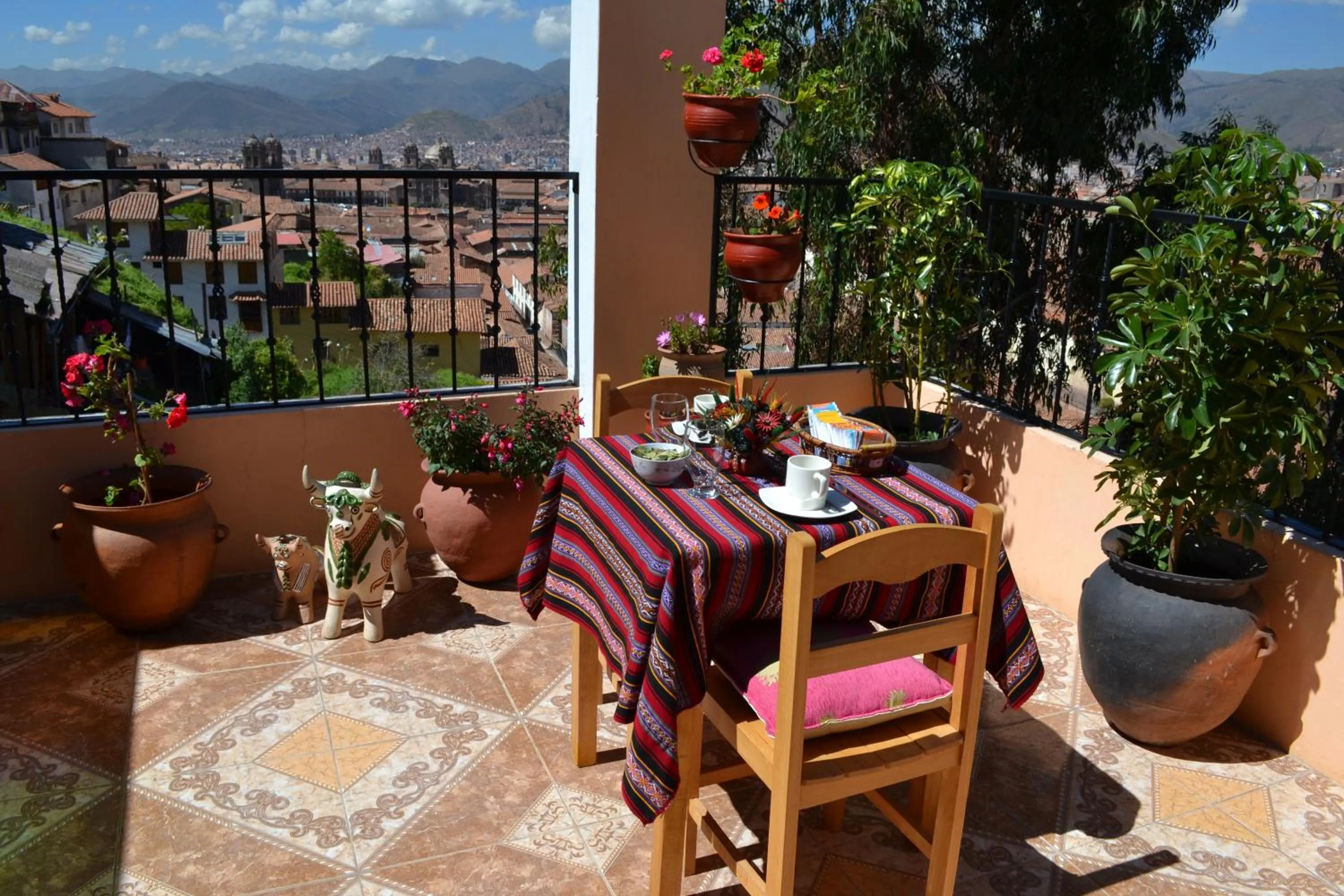 Balcony/Terrace in Hostal Qolqampata