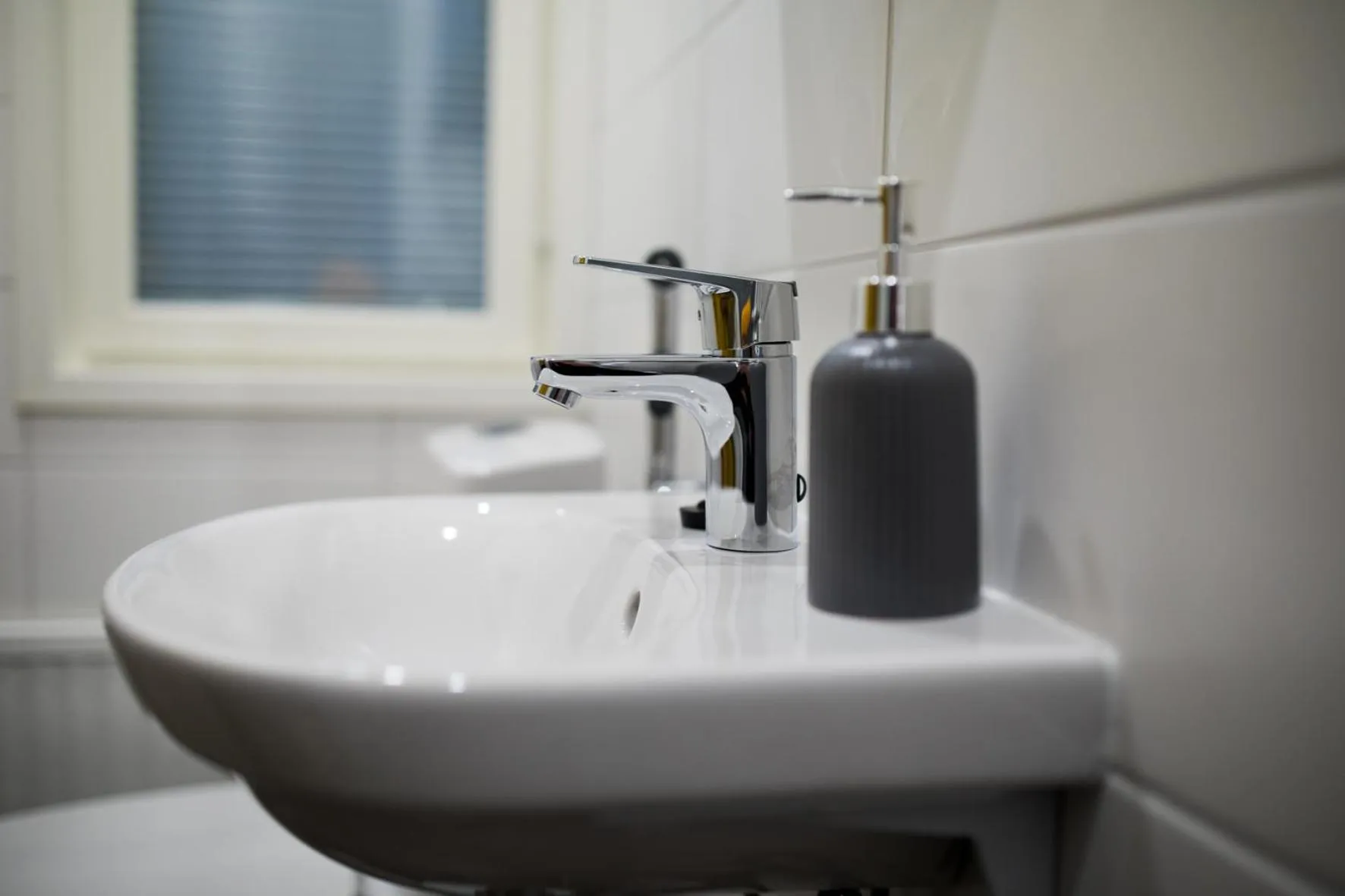 Toilet in Labbnäs Semesterhem, Radhuset