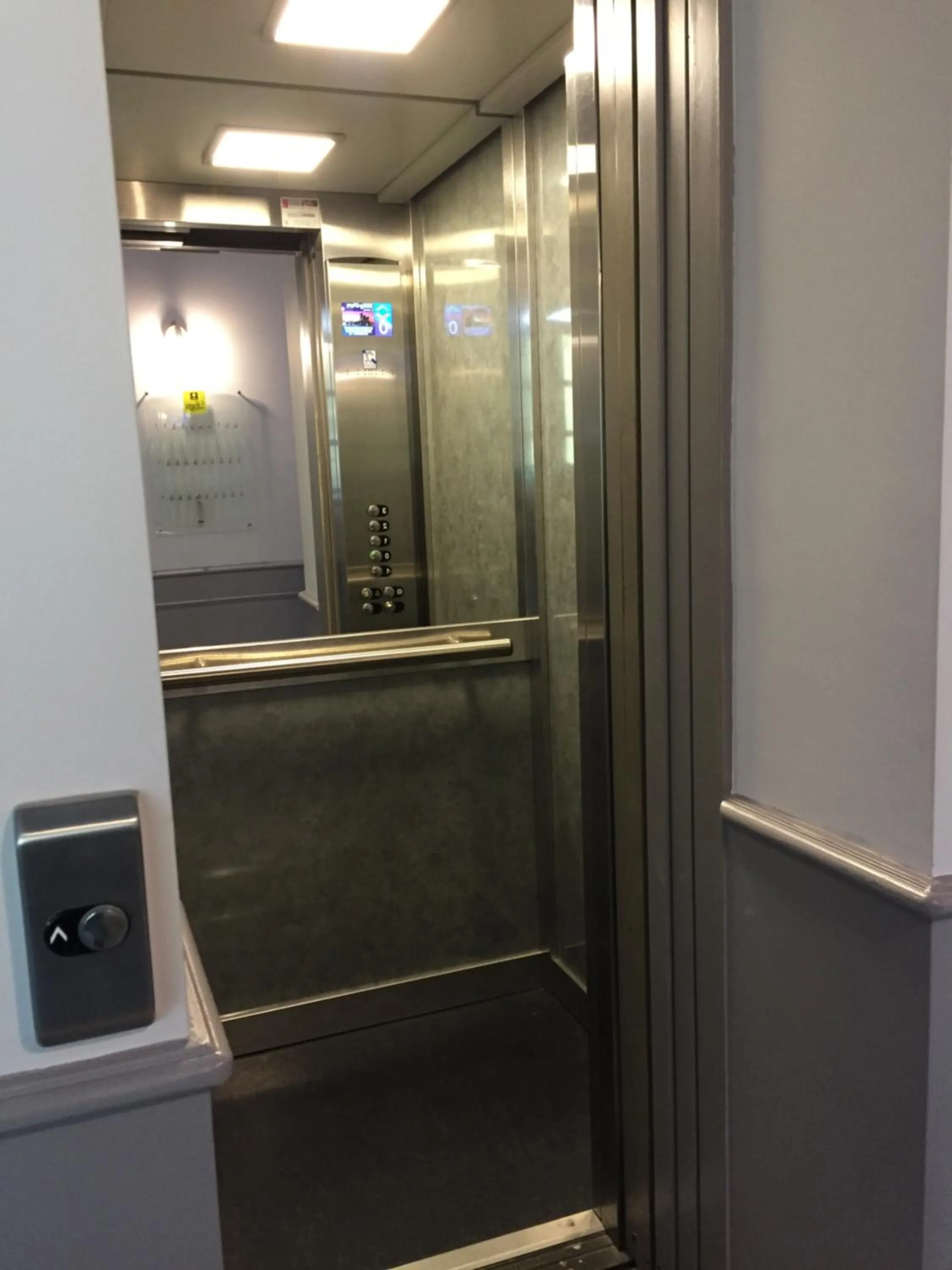 elevator in Logis Hotel du Midi