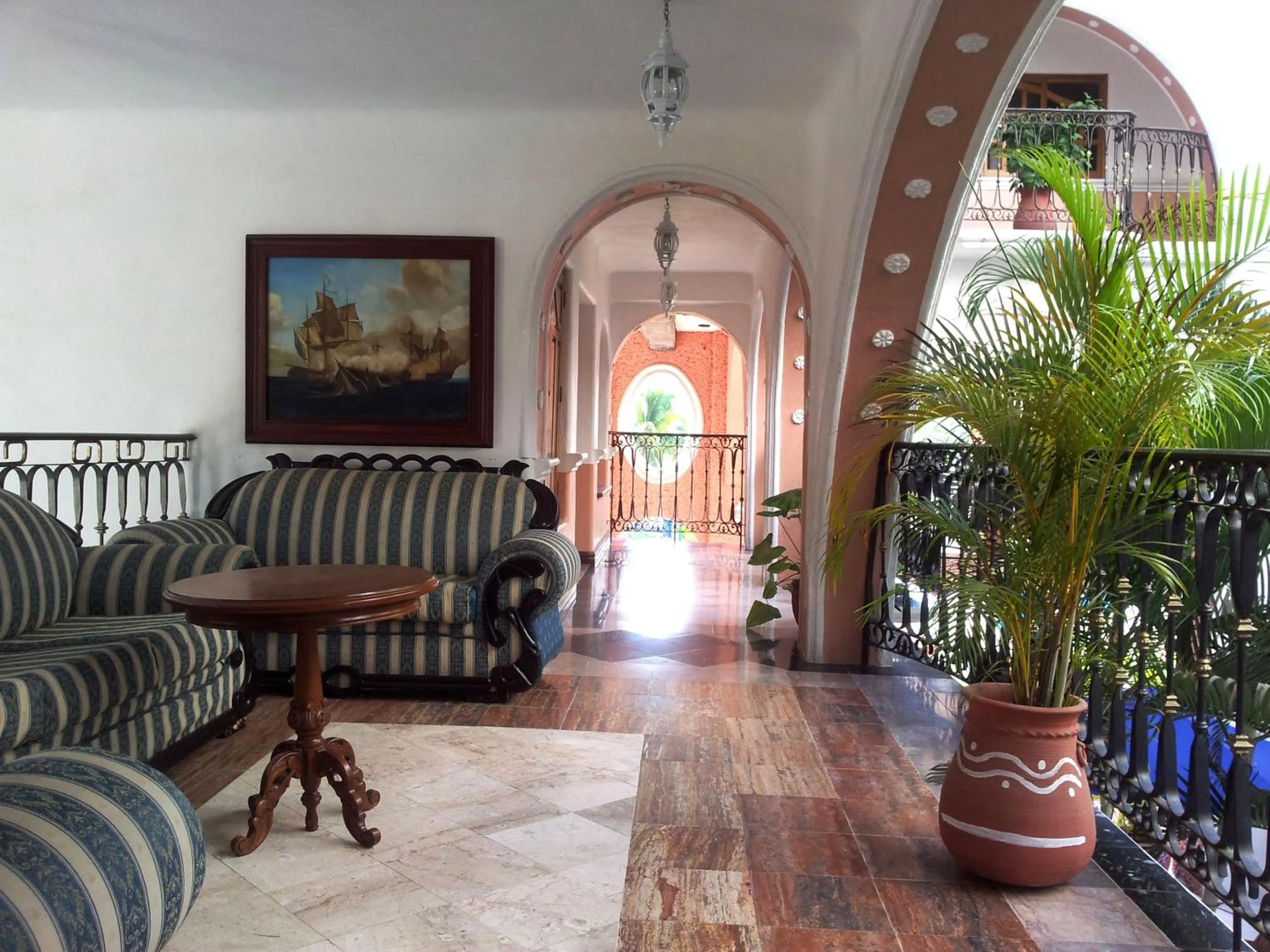 Seating area in Canadian Resort Huatulco