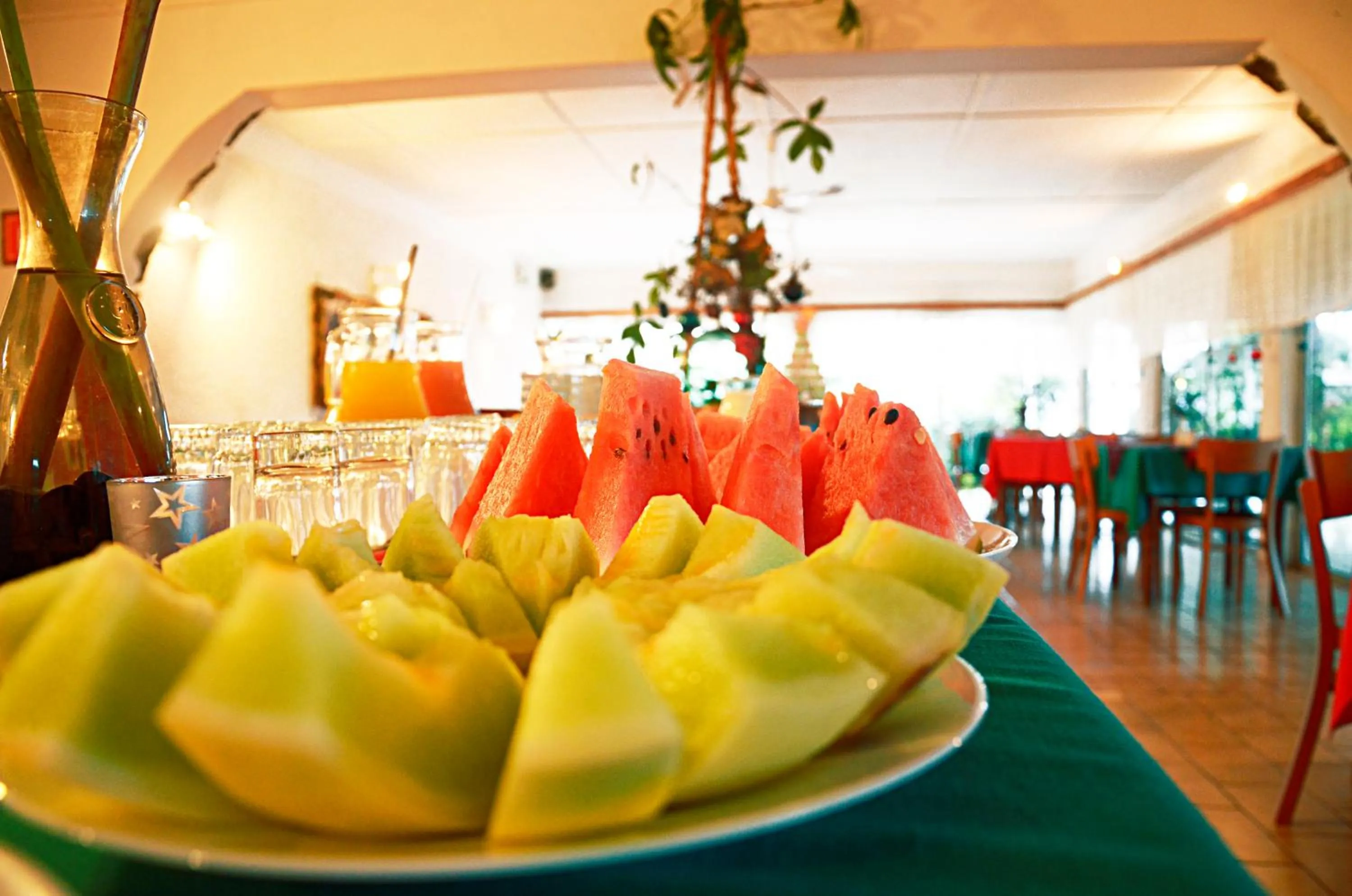 Continental breakfast in Hotel Manutara