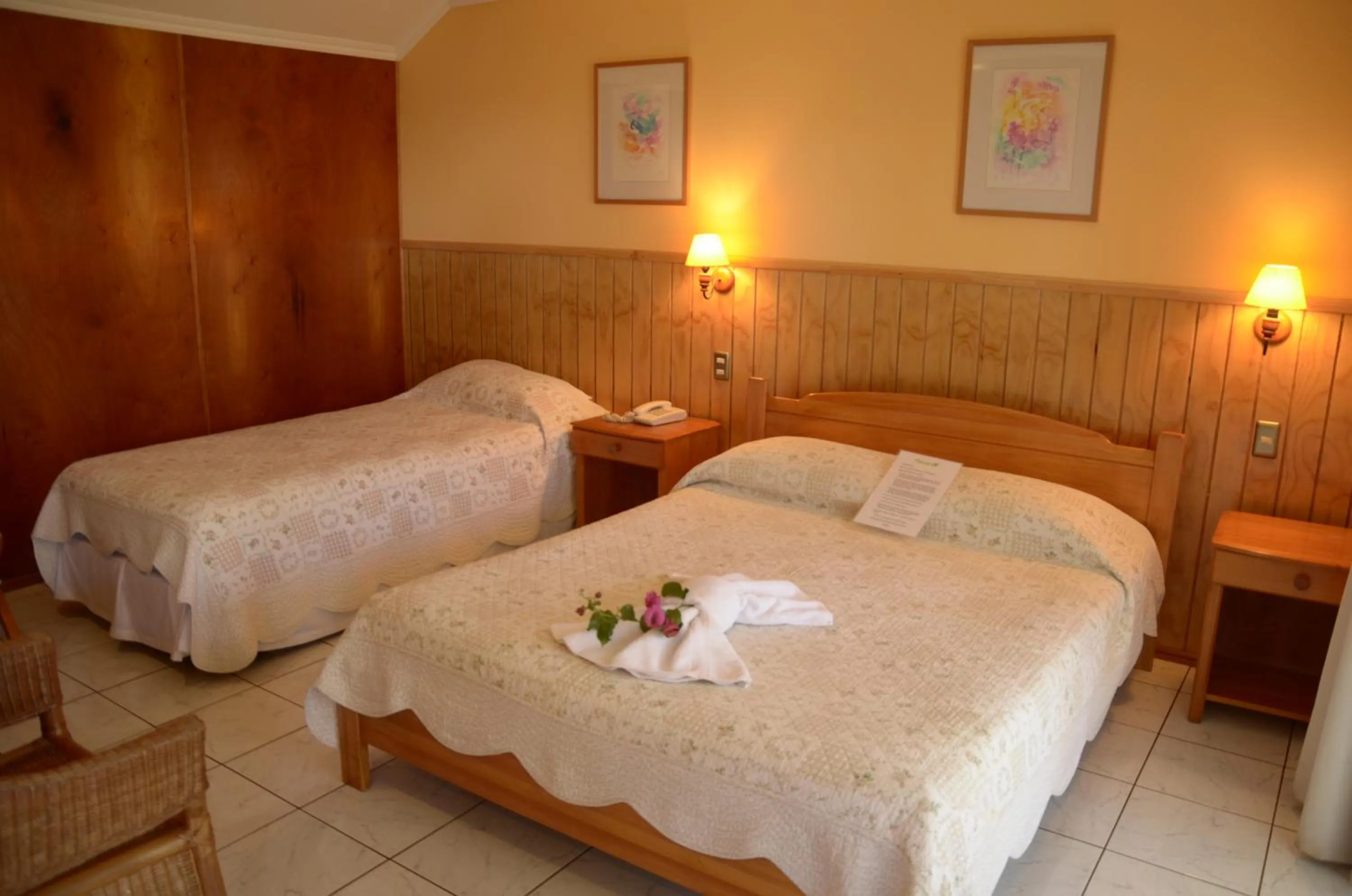 Bed in Hotel Manutara